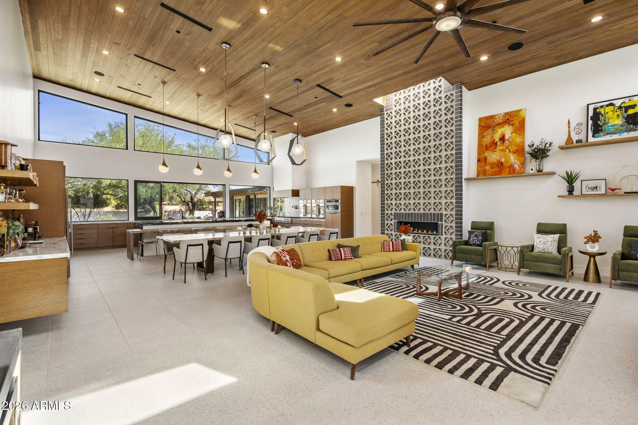 SCOTTSDALE COUNTRY CLUB ESTATES - Residential