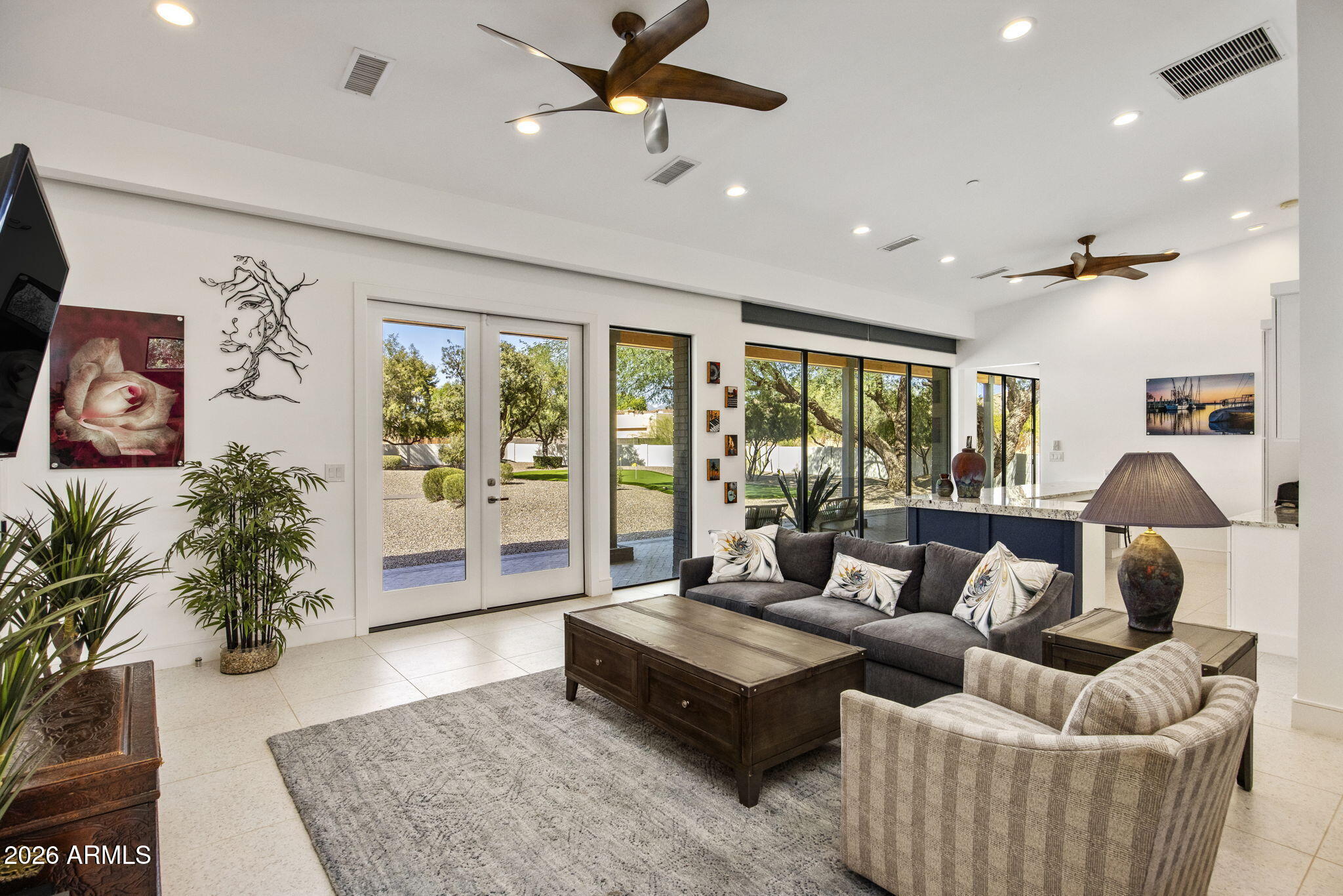 SCOTTSDALE COUNTRY CLUB ESTATES - Residential
