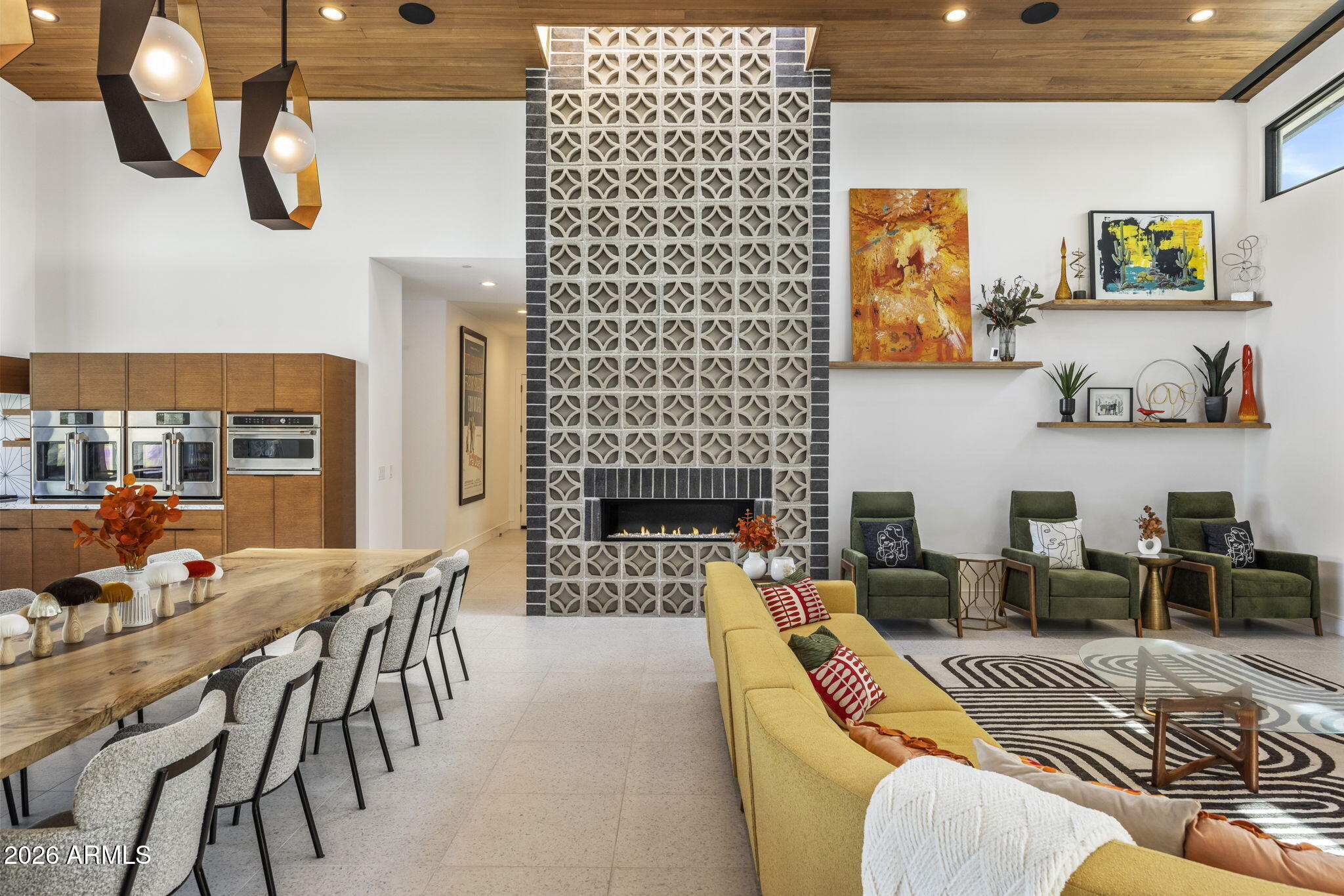 SCOTTSDALE COUNTRY CLUB ESTATES - Residential