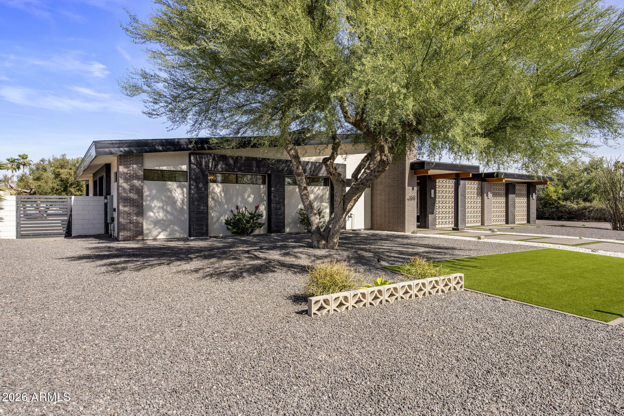 SCOTTSDALE COUNTRY CLUB ESTATES - Residential