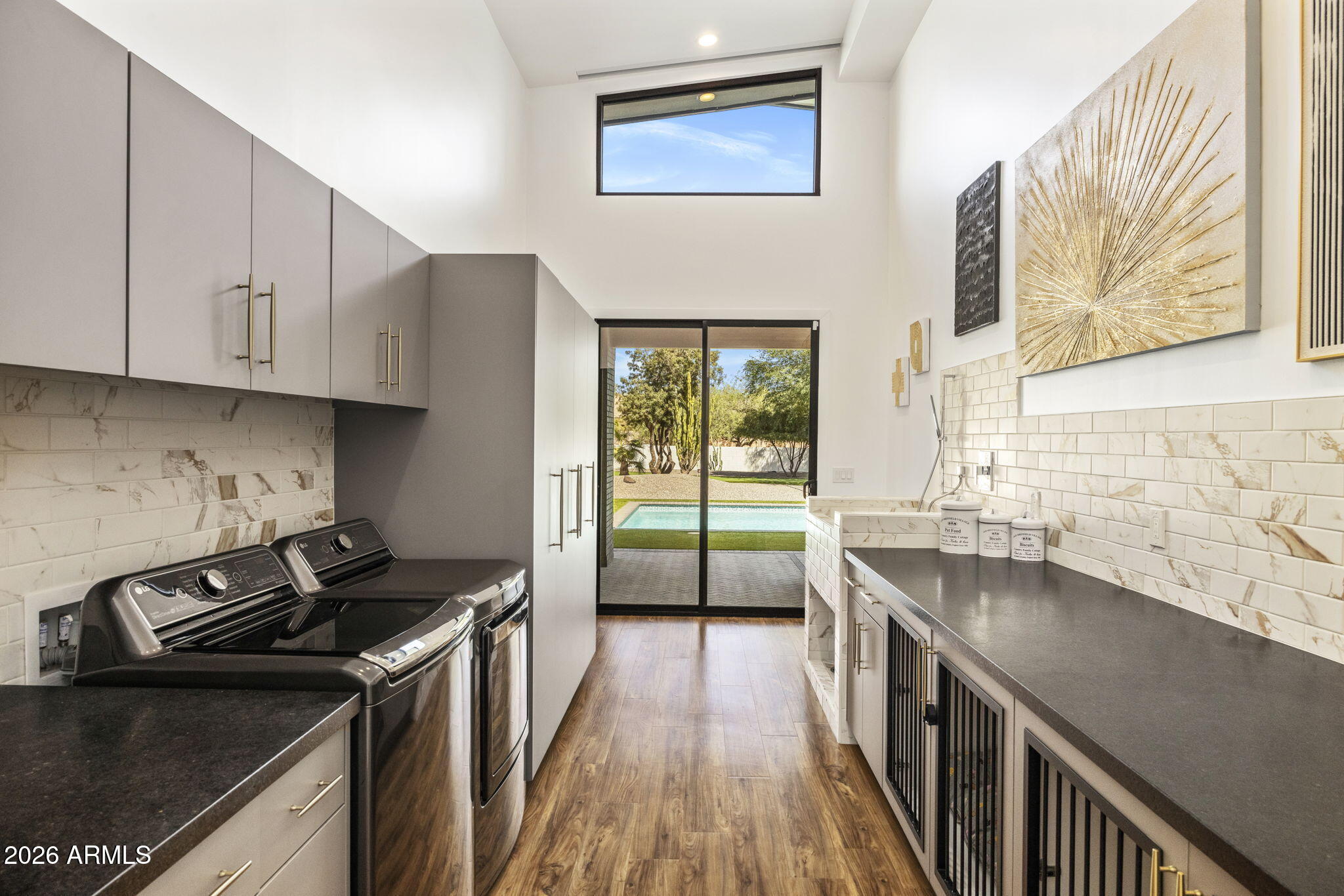 SCOTTSDALE COUNTRY CLUB ESTATES - Residential