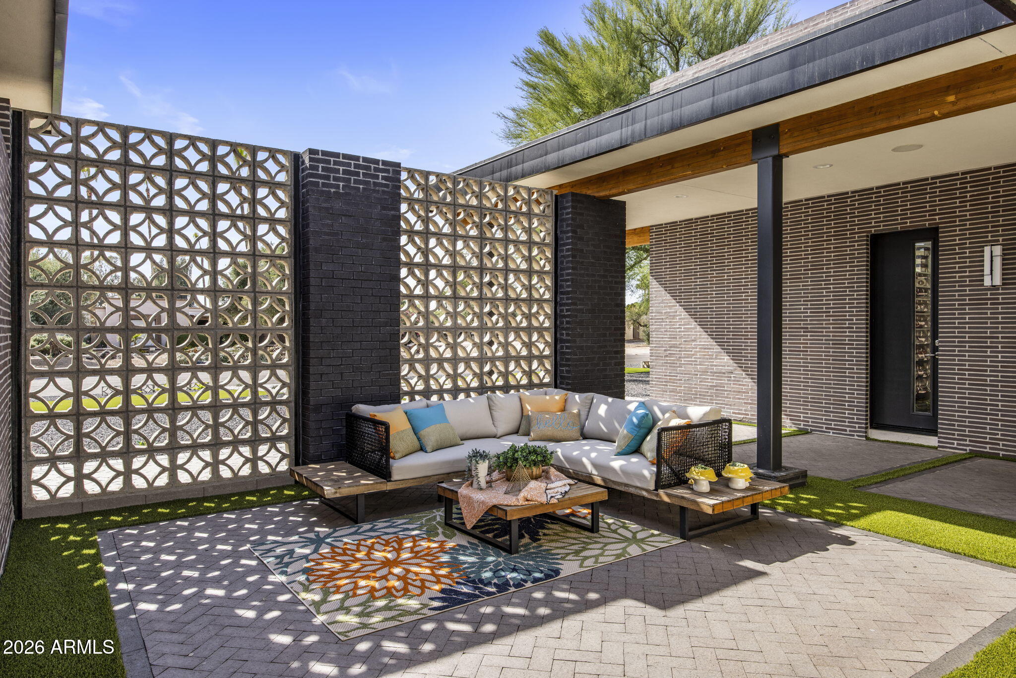 SCOTTSDALE COUNTRY CLUB ESTATES - Residential