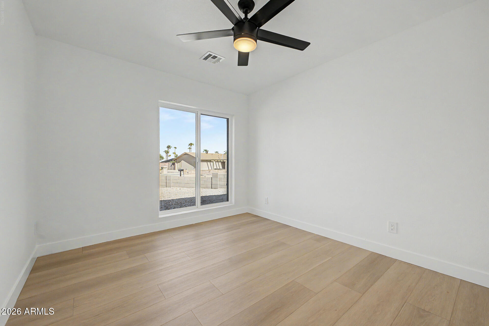 DESERT VISTA UNIT 4 - Residential