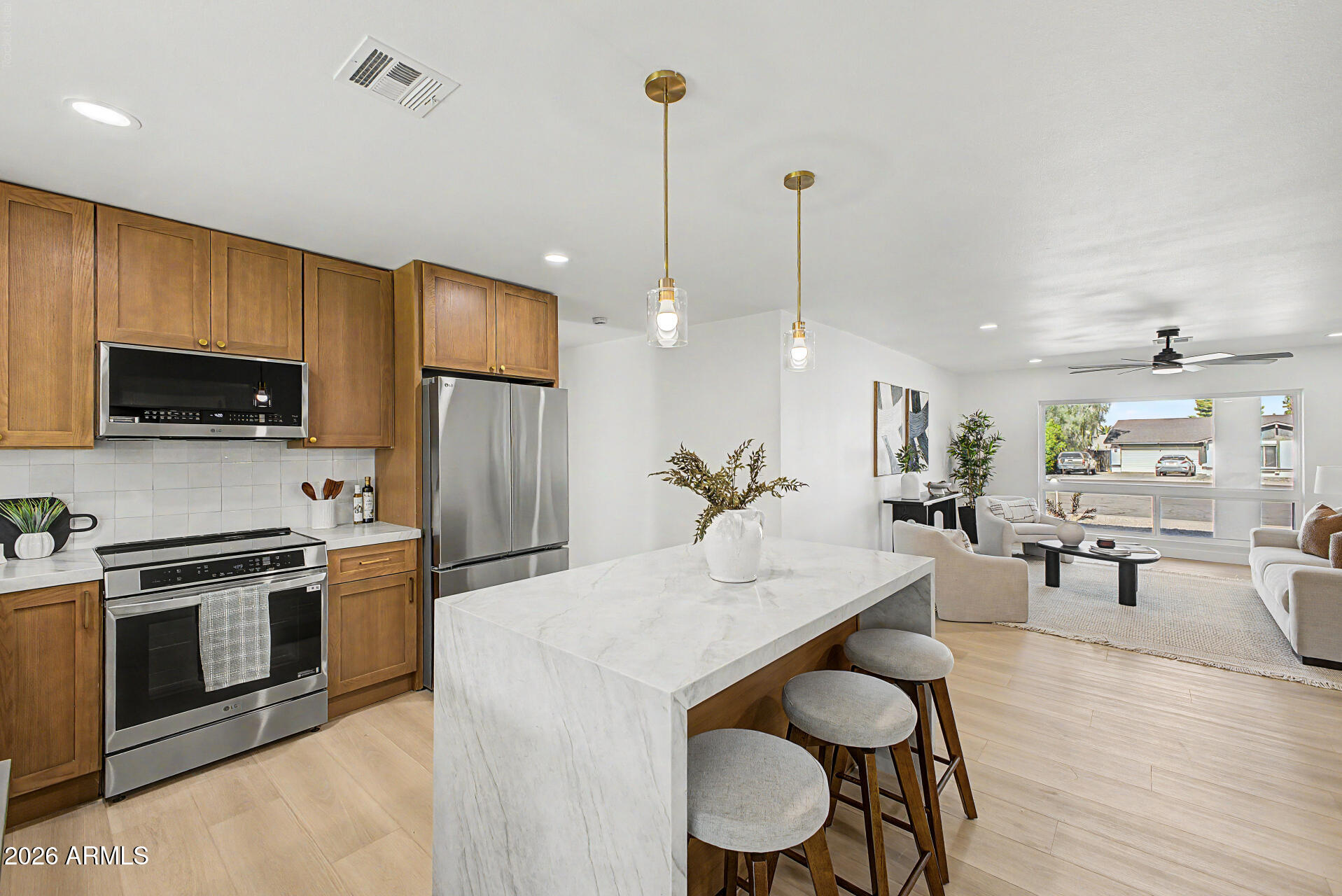DESERT VISTA UNIT 4 - Residential