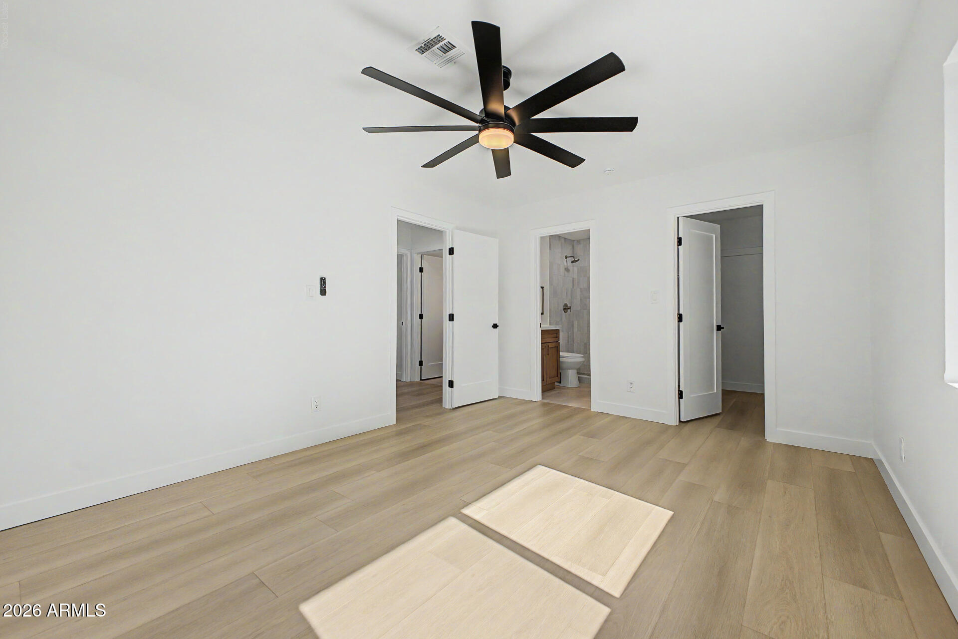 DESERT VISTA UNIT 4 - Residential