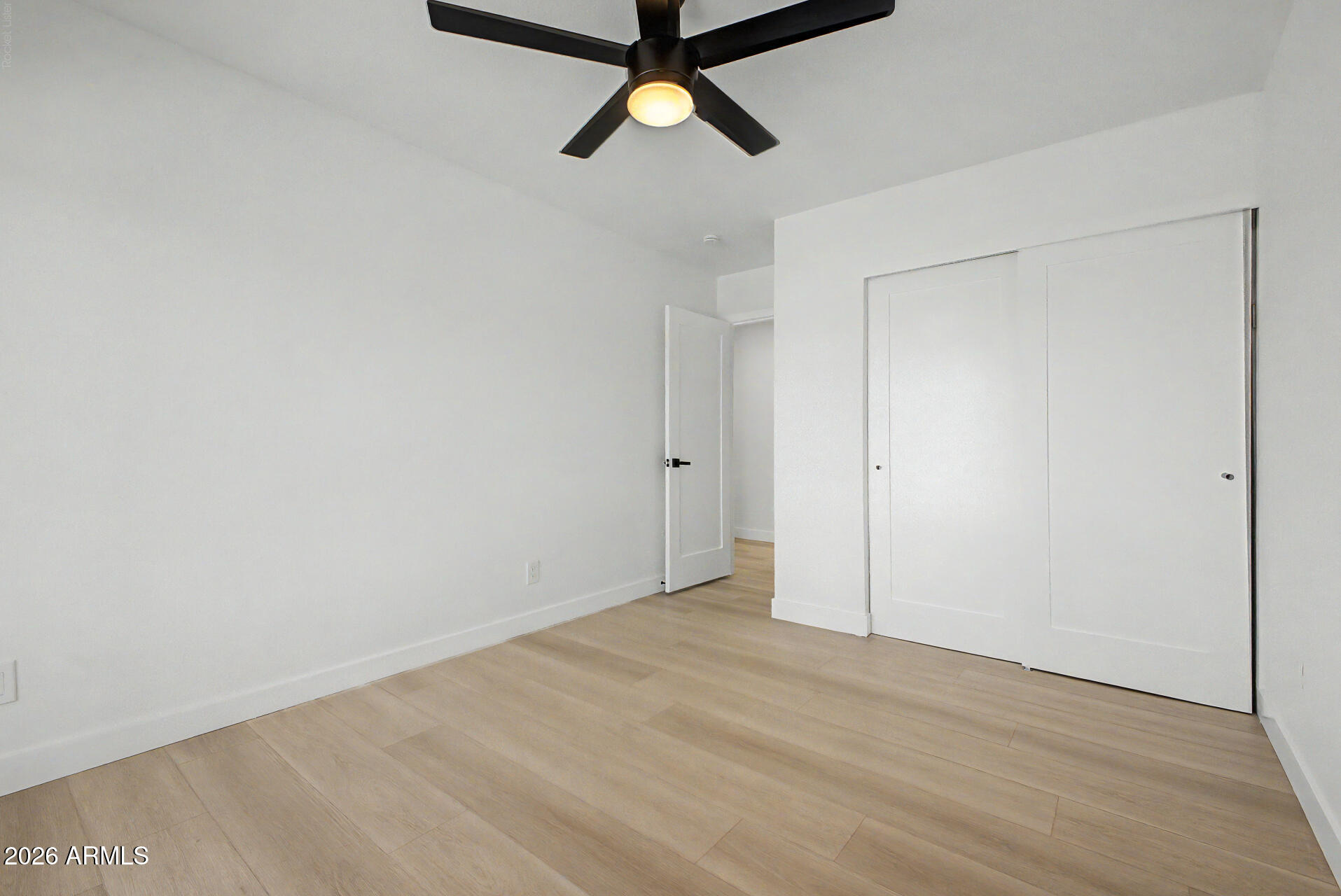 DESERT VISTA UNIT 4 - Residential
