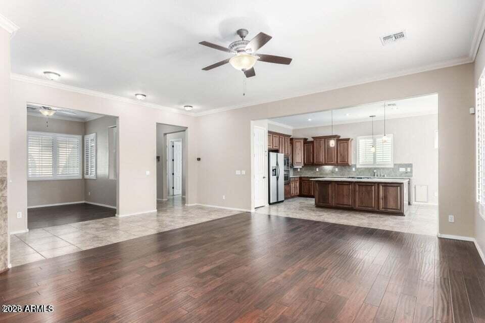 PALM VALLEY PHASE 5 PARCELS 8 & 9 - Residential