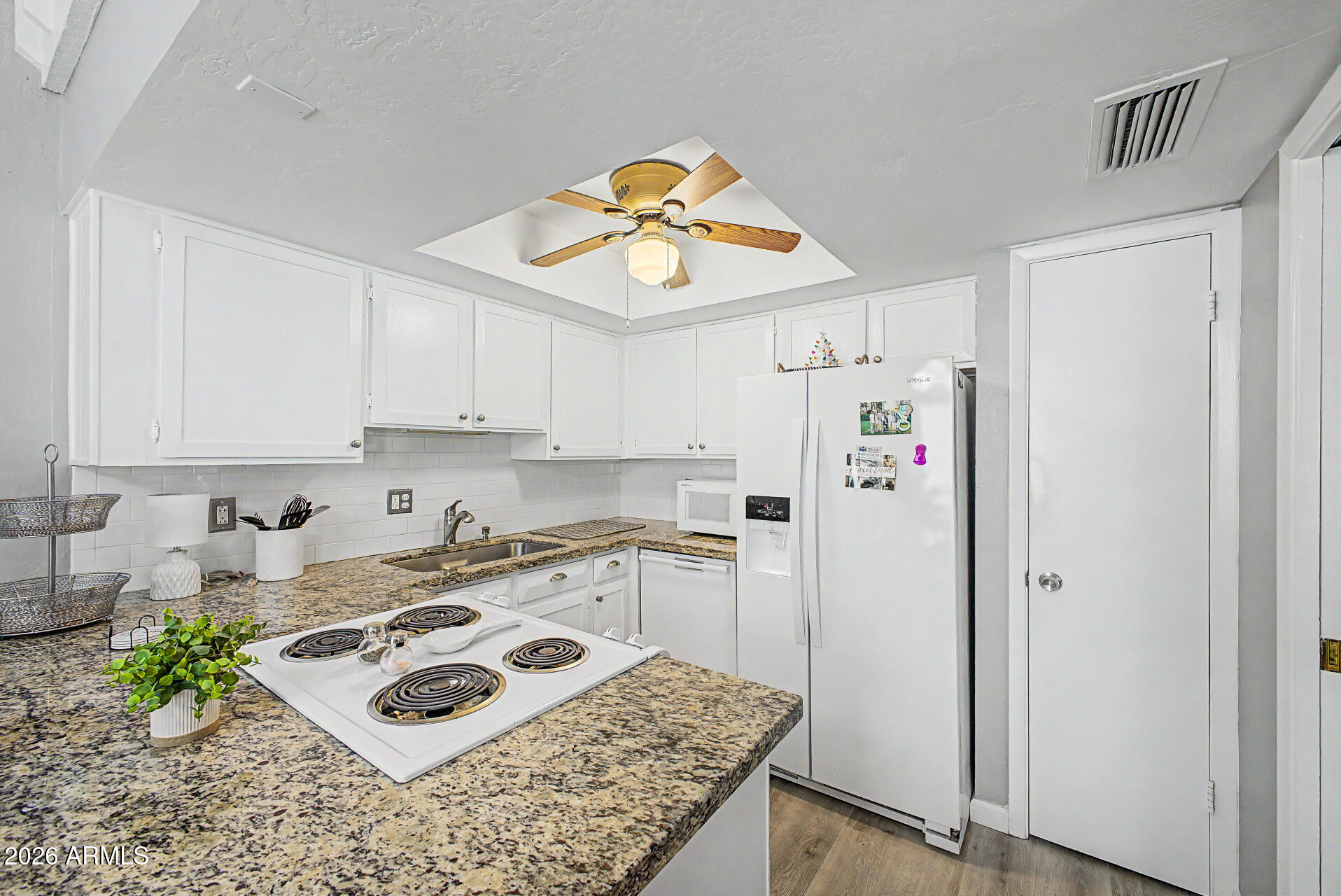 TORRE BLANCA UNIT 1 AMD - Residential