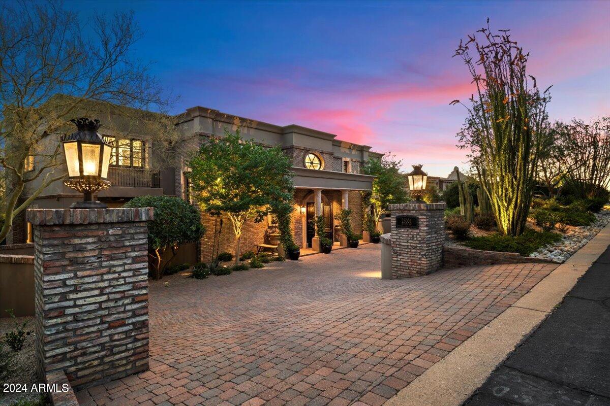 ARTESANO AT TROON CANYON - Residential