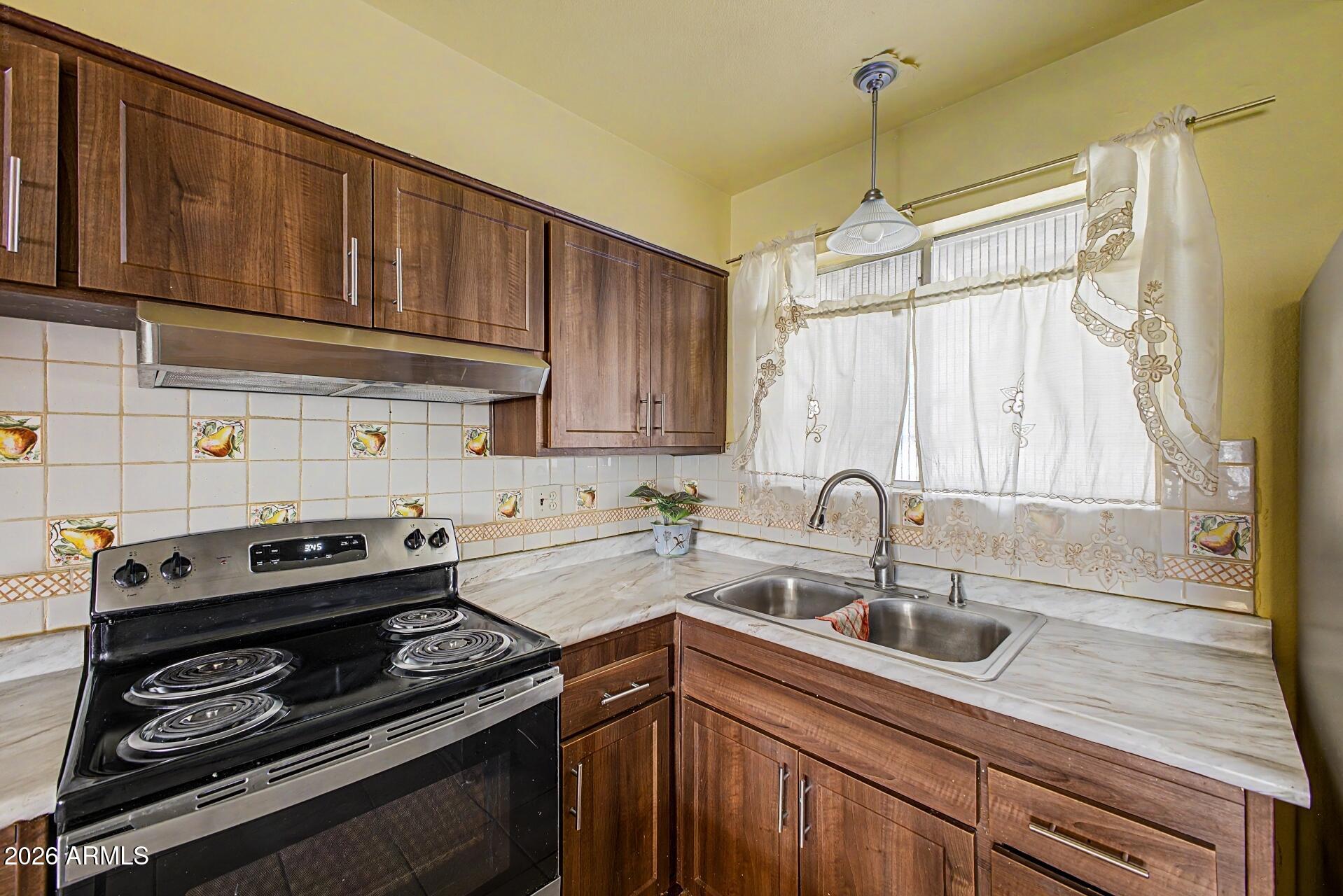 SUN CITY 1 LOT 90-240 419-436 TR 1-27 A D - Residential