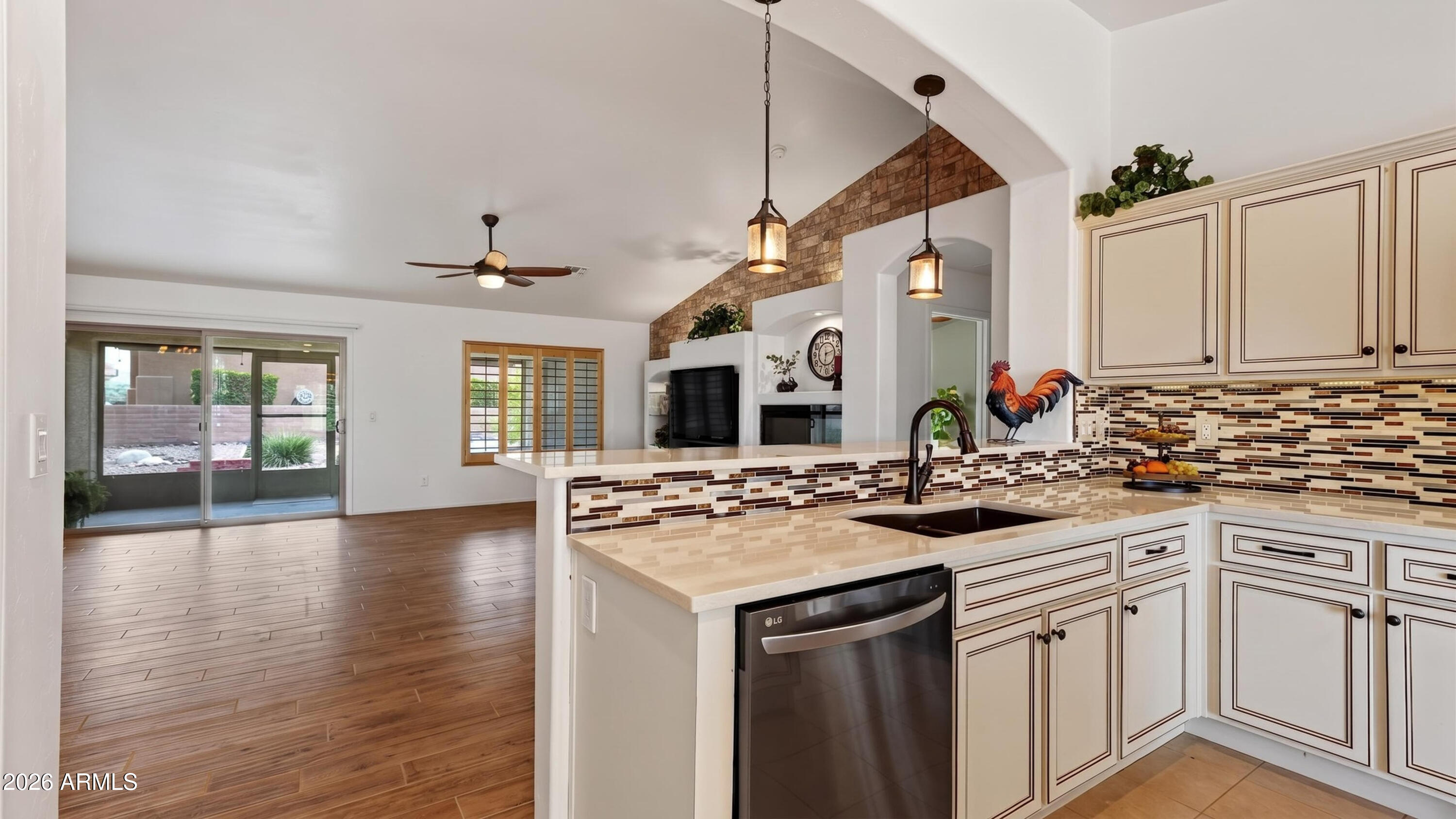 QUAIL CREEK 2 14 - Residential