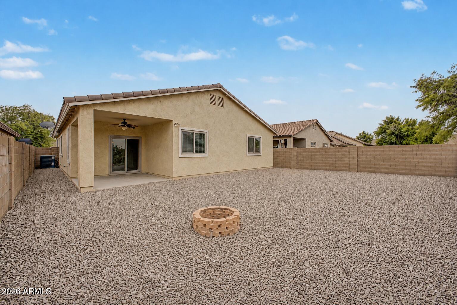 ACACIA CROSSINGS PARCEL 1 - Residential