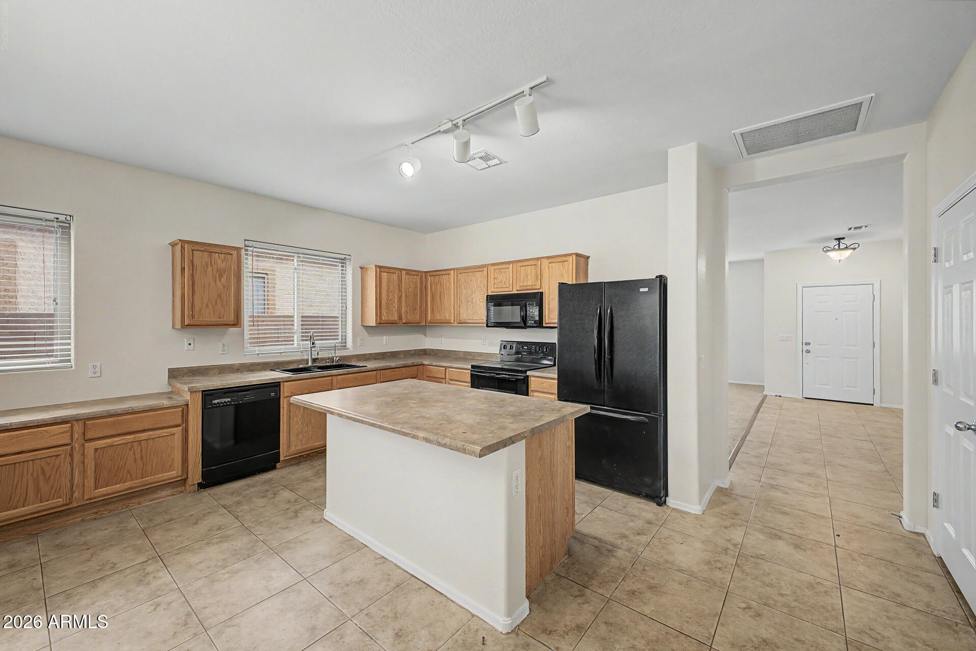 ACACIA CROSSINGS PARCEL 1 - Residential