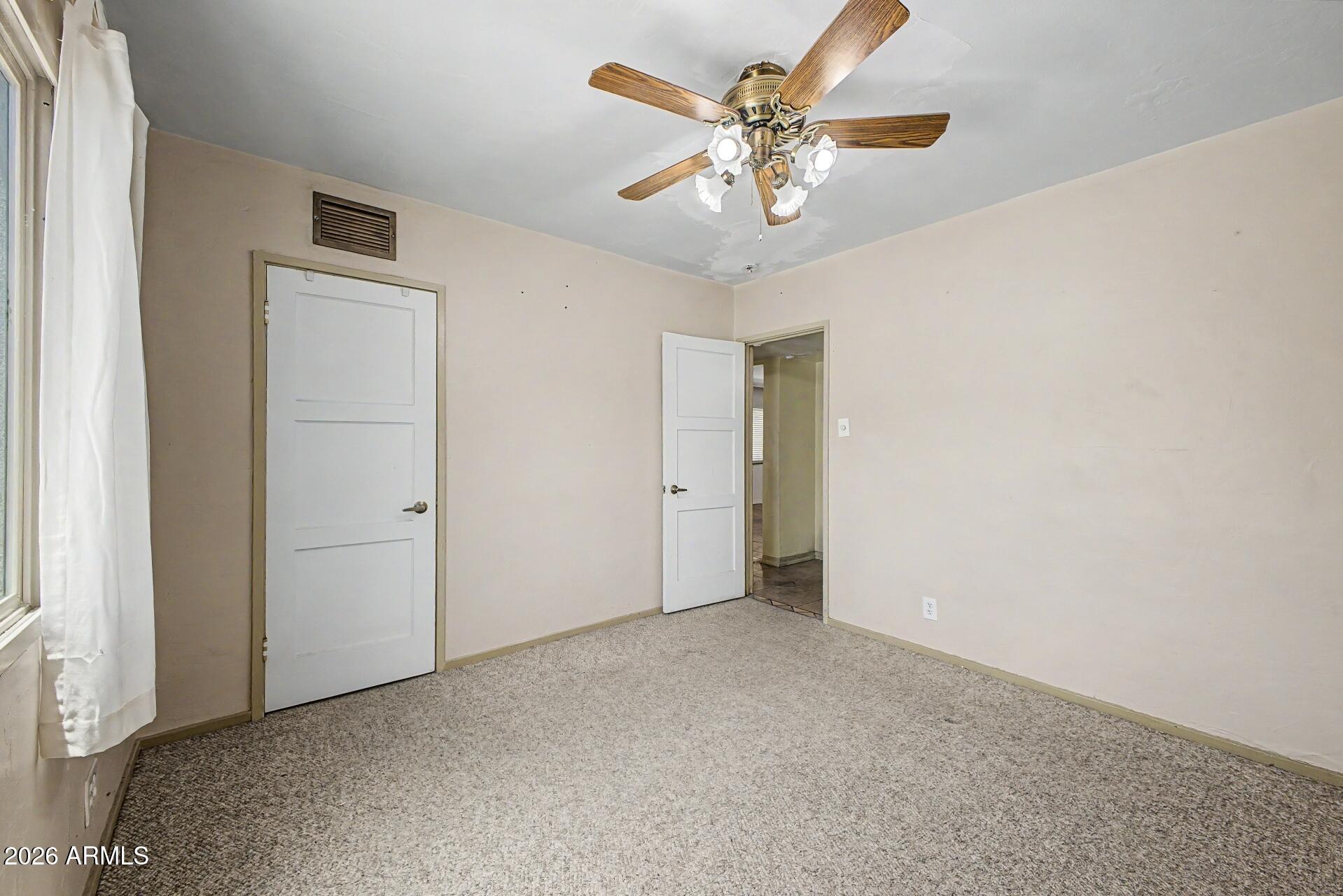 WOODLAWN PARK - Residential