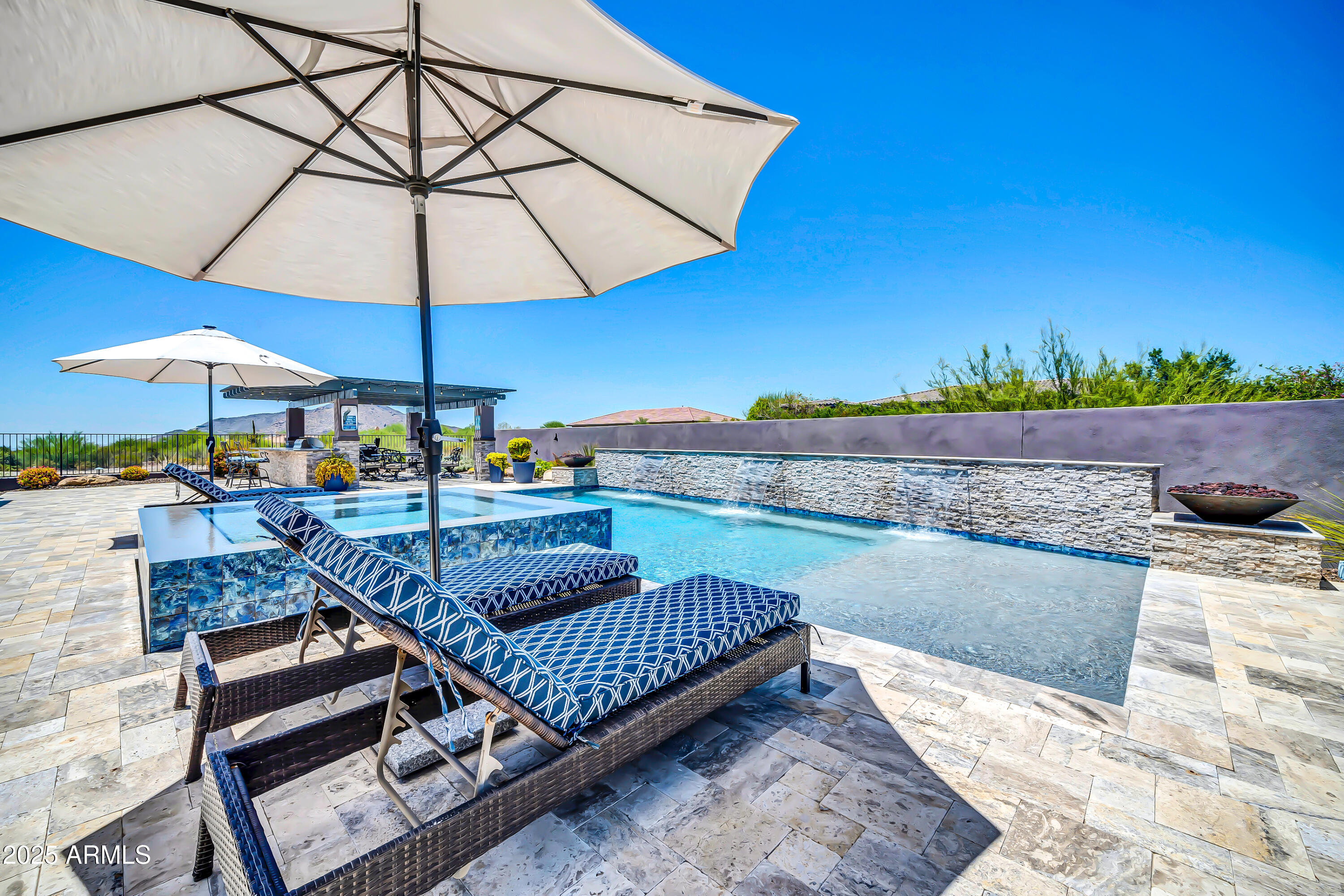 ANDALUZA - Residential