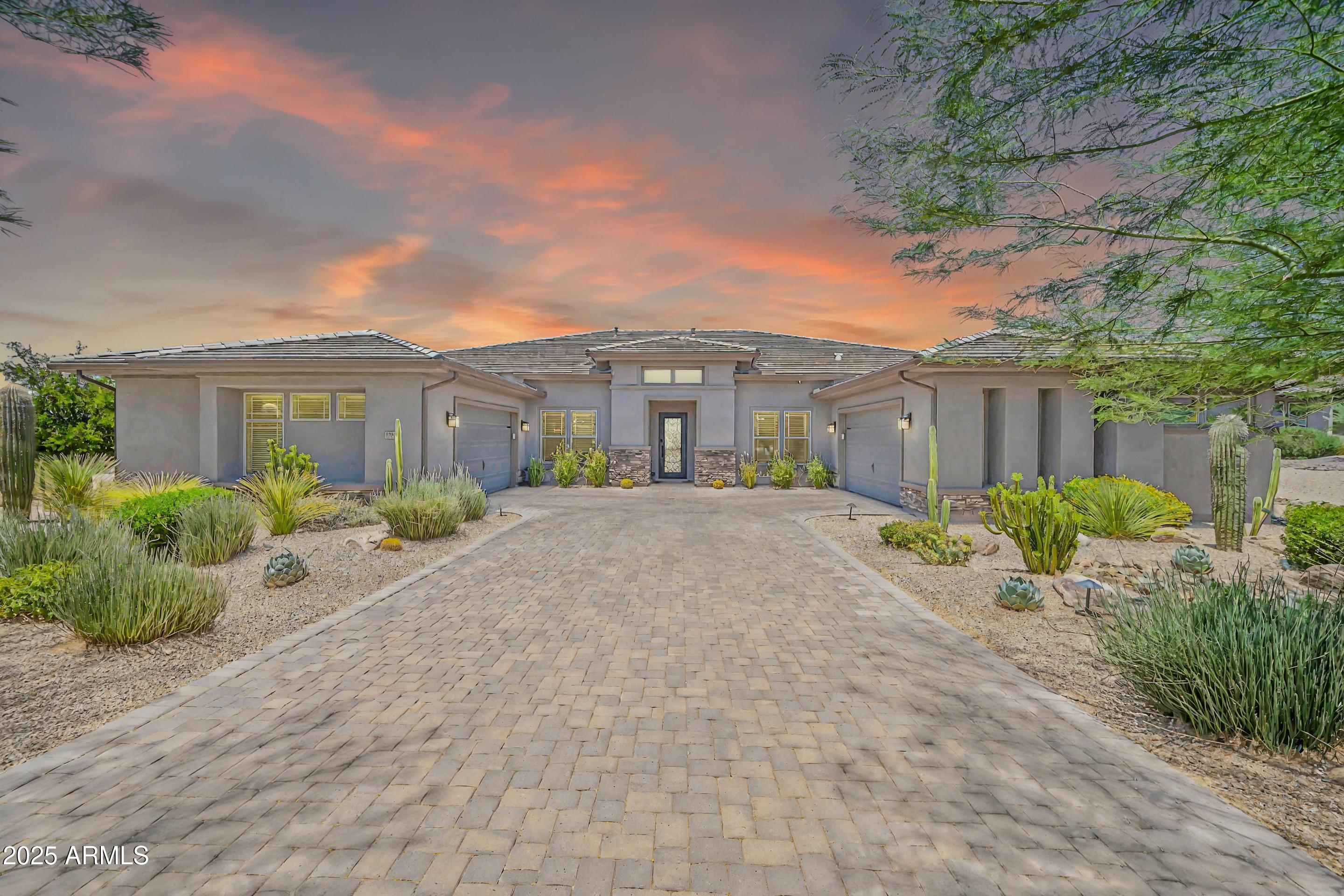 ANDALUZA - Residential