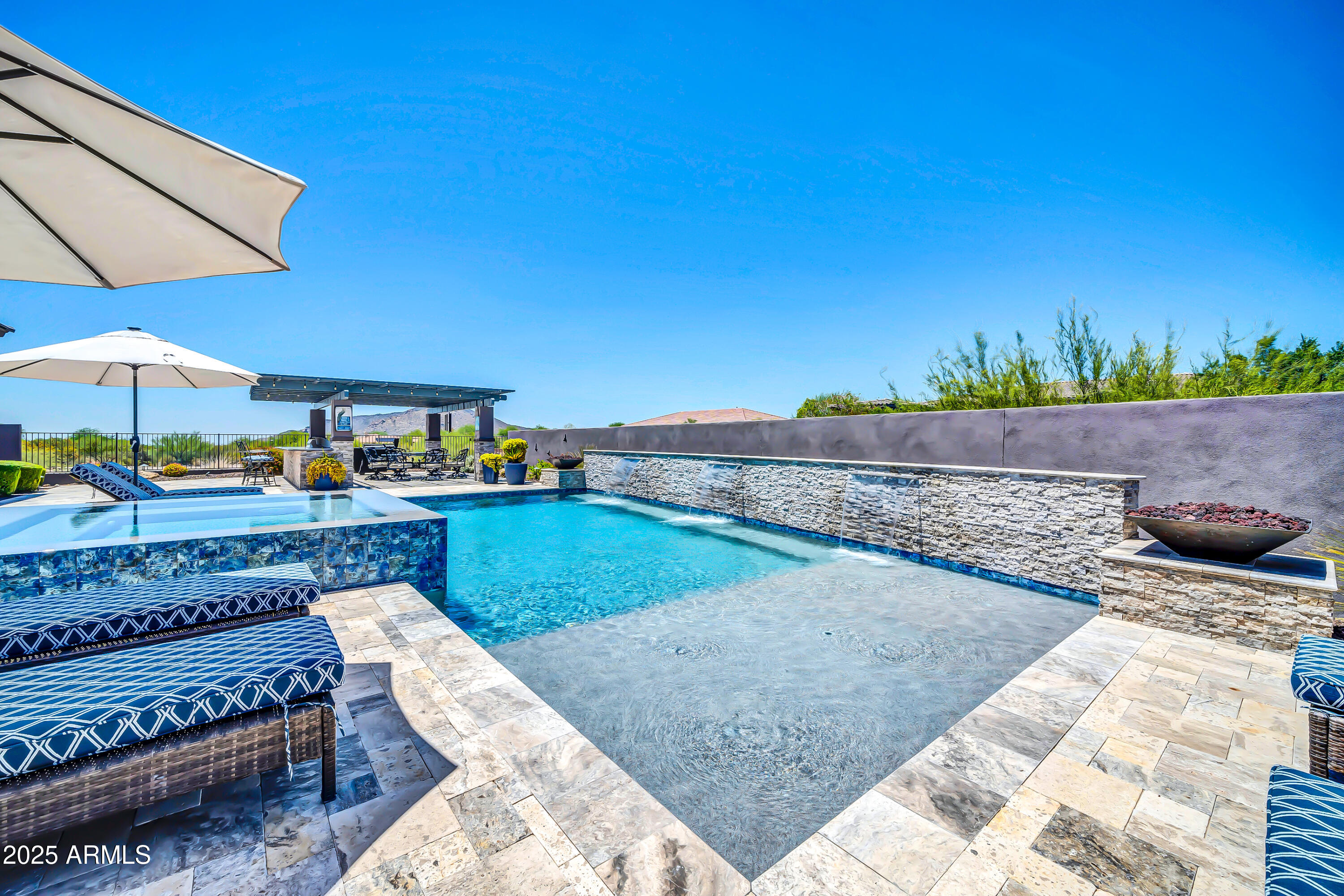 ANDALUZA - Residential