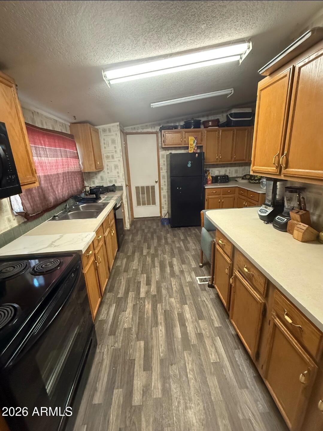 SADDLE VISTA - Residential