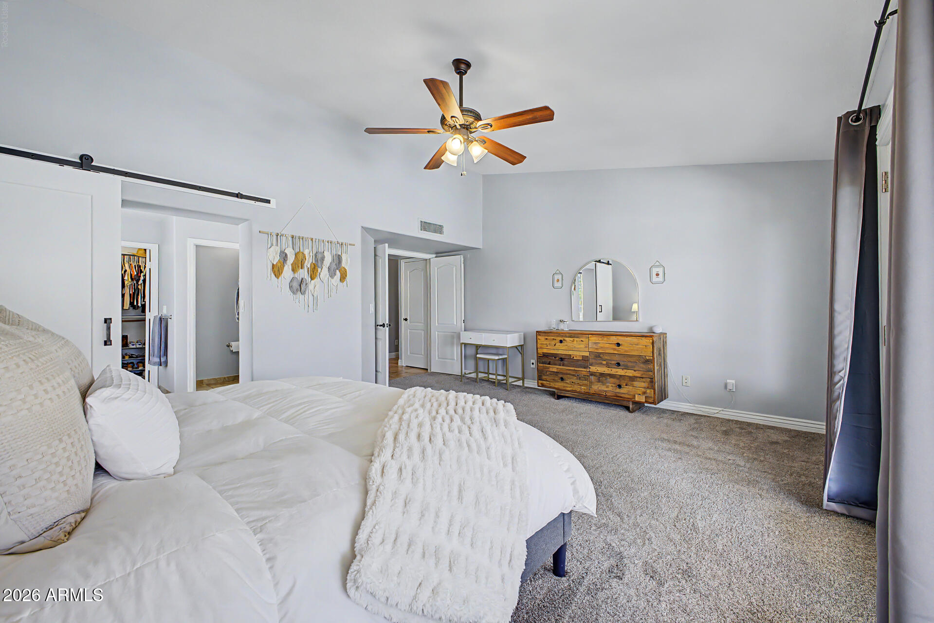 MOUNTAIN PARK RANCH - Residential