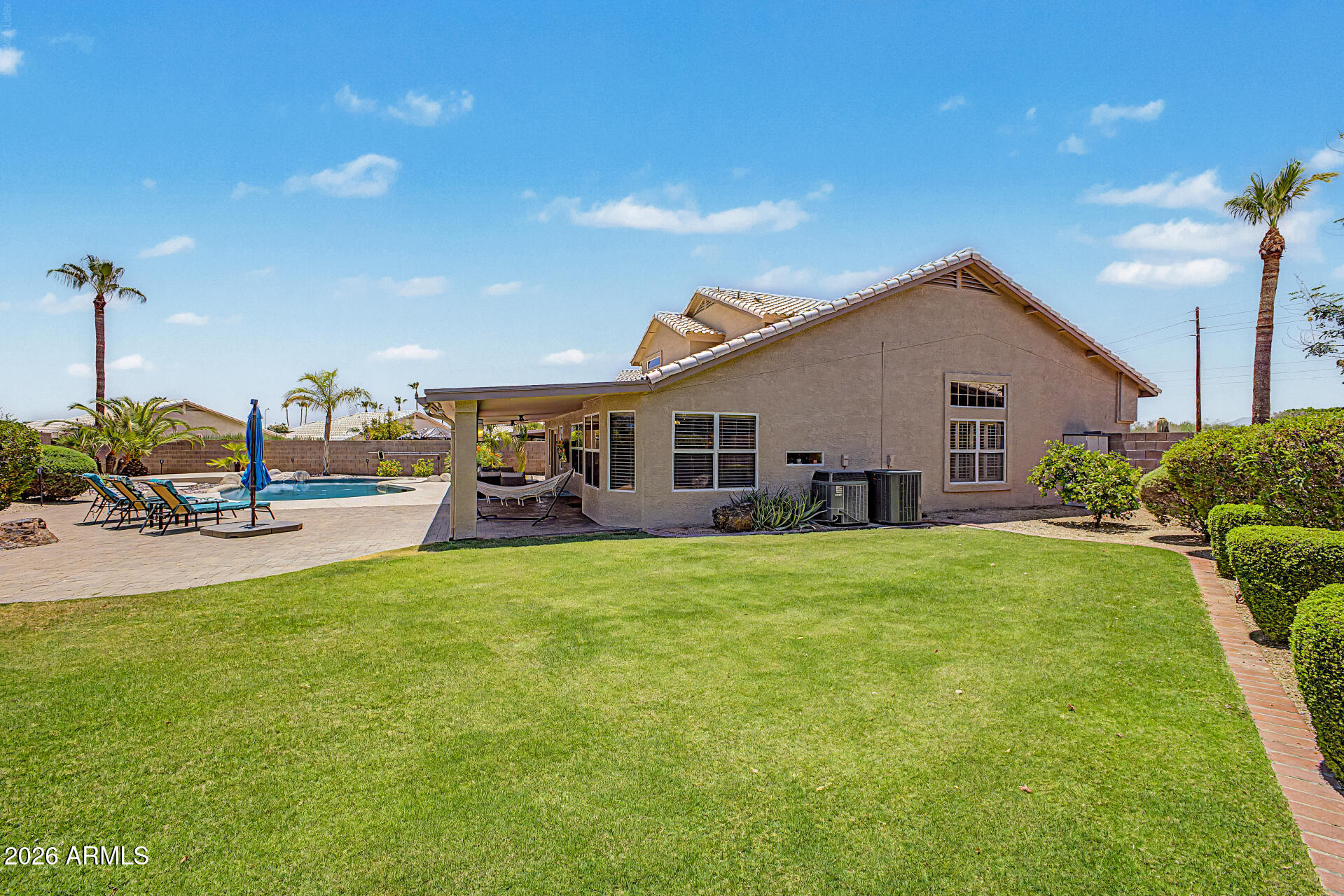 MOUNTAIN PARK RANCH - Residential