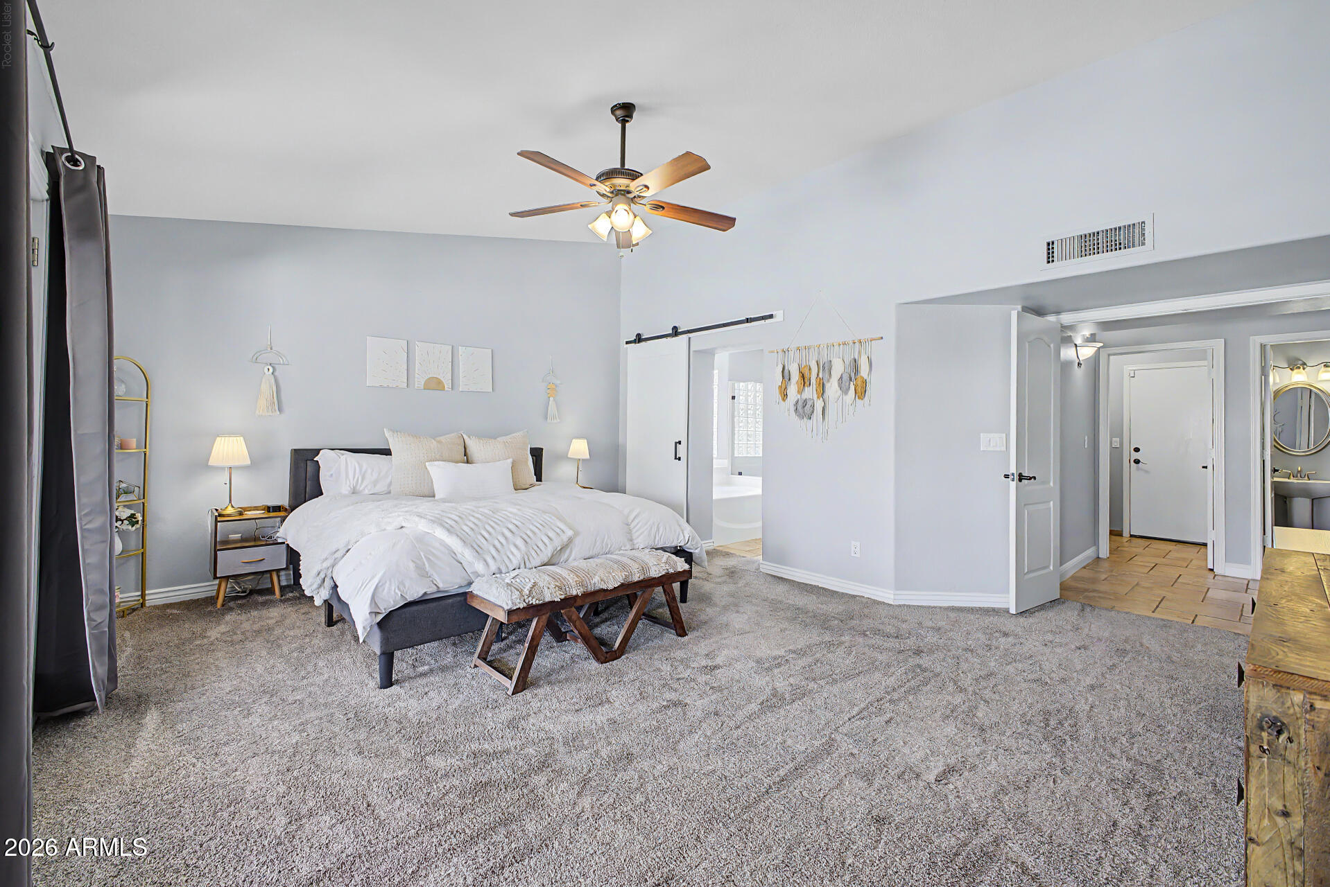 MOUNTAIN PARK RANCH - Residential