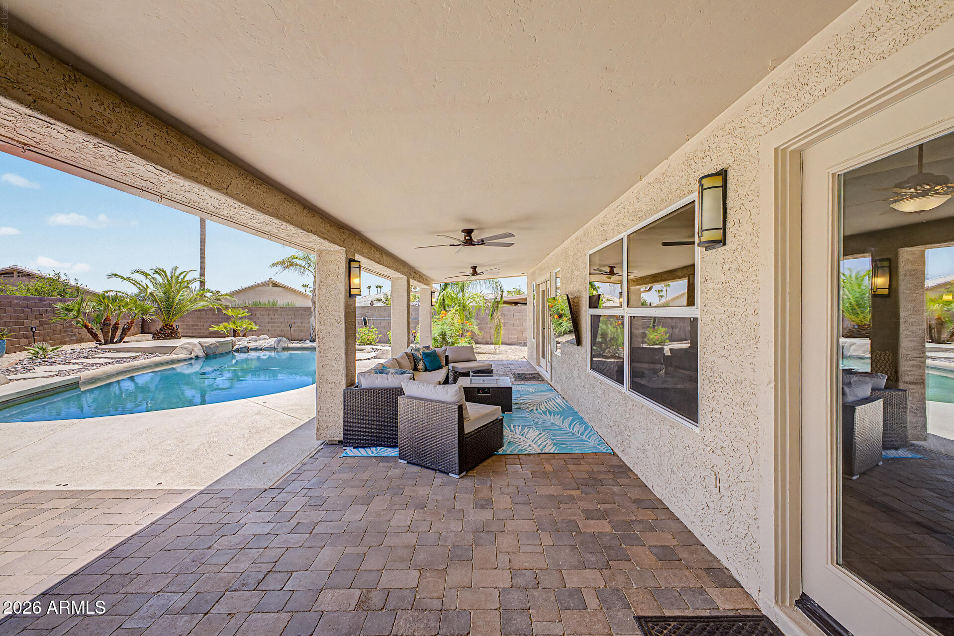 MOUNTAIN PARK RANCH - Residential