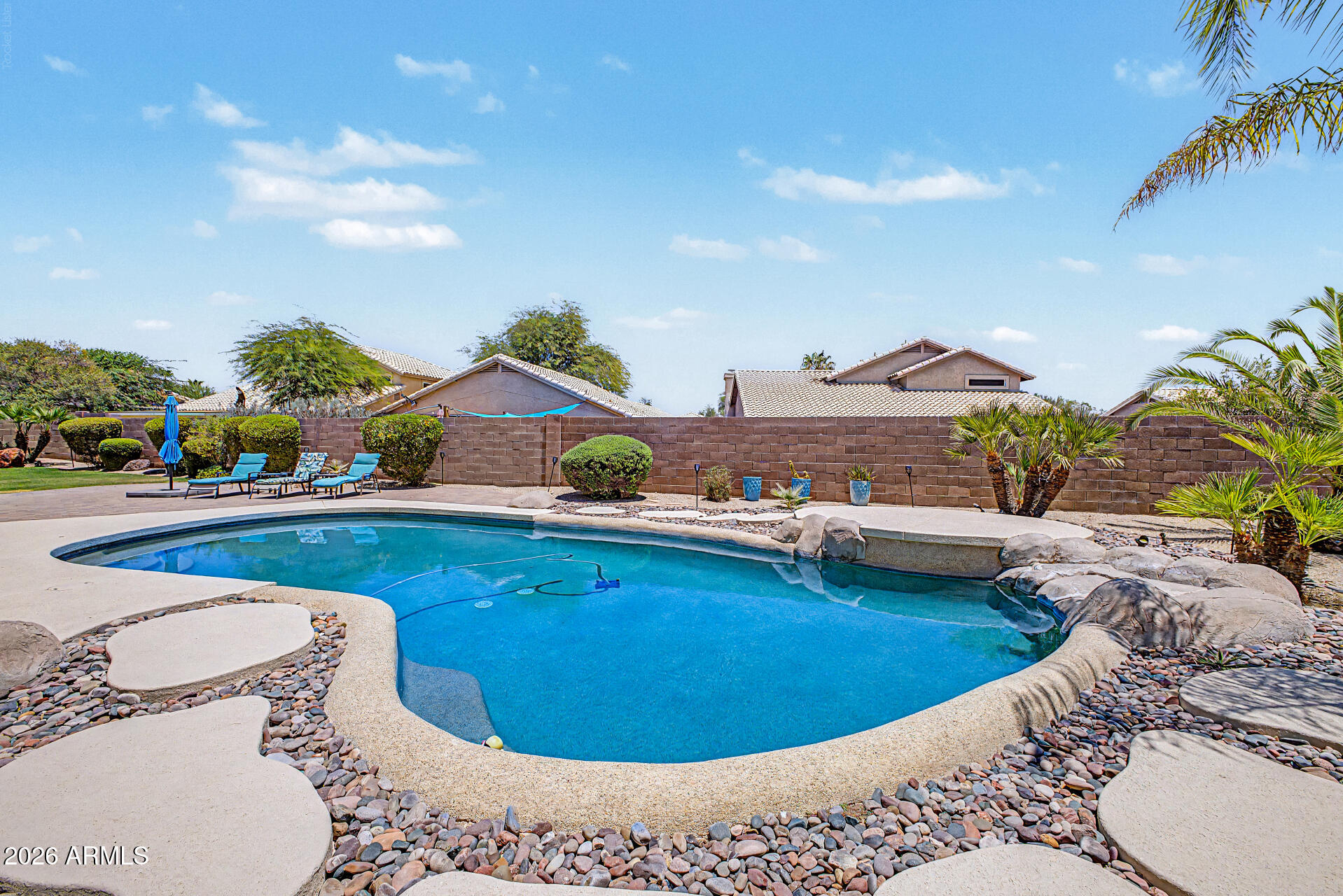 MOUNTAIN PARK RANCH - Residential