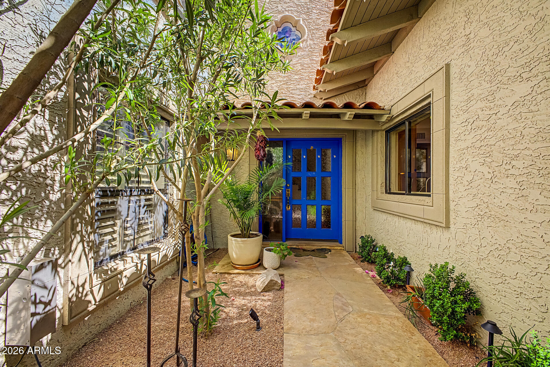 LAS PALOMAS - Residential