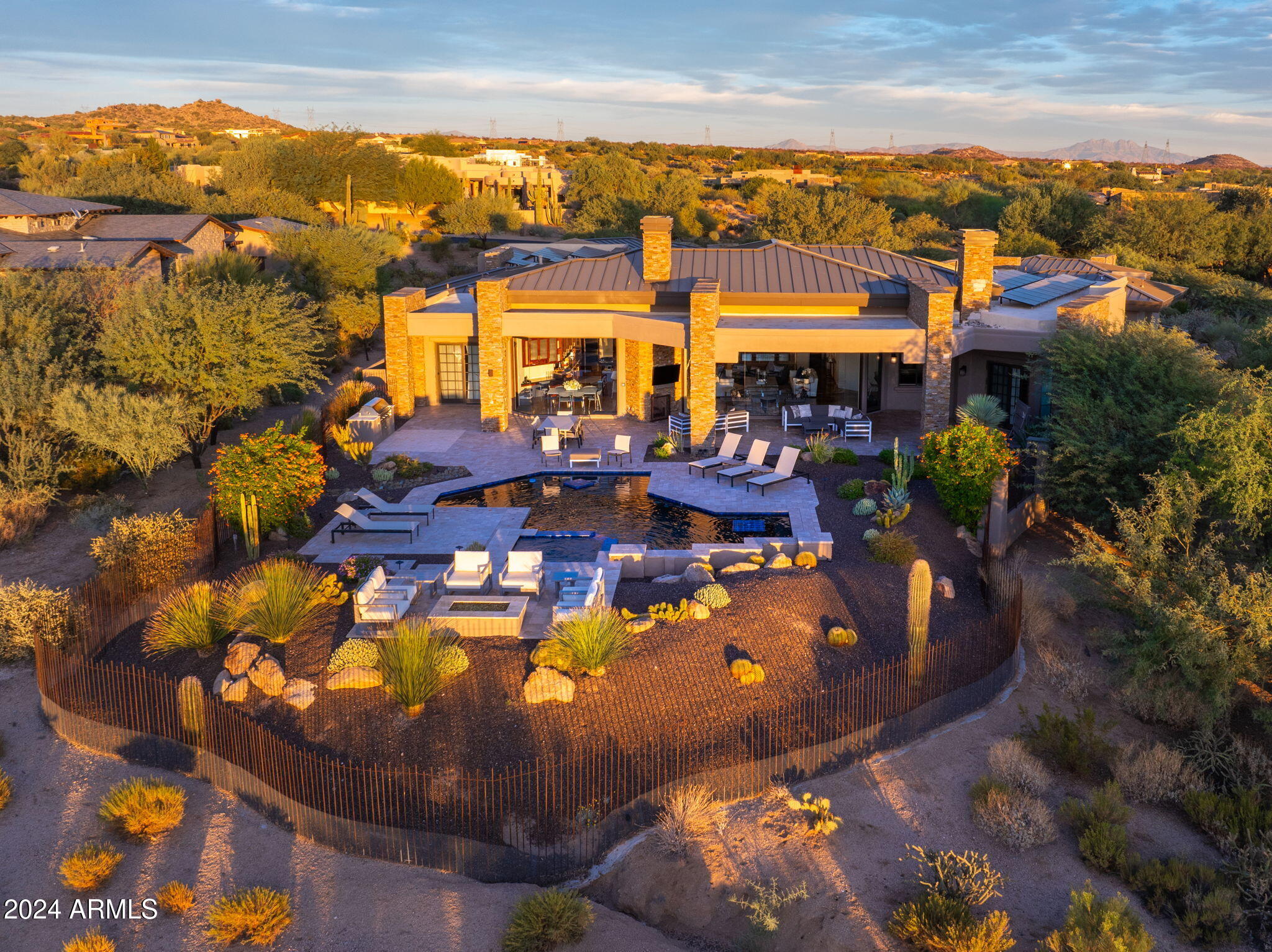 MIRABEL Club - Residential