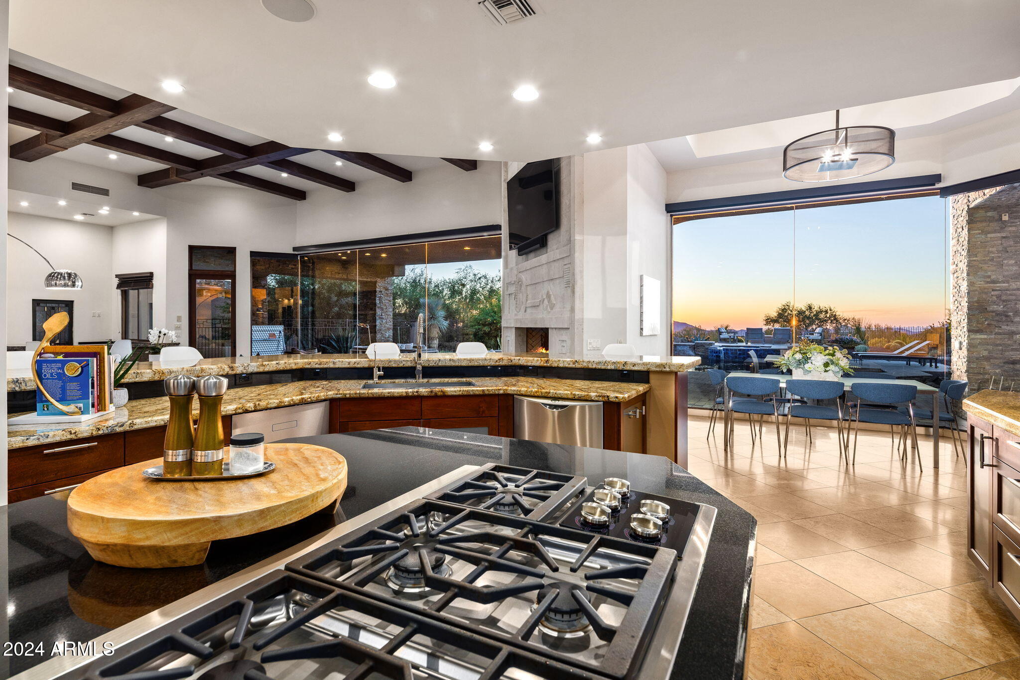 MIRABEL Club - Residential