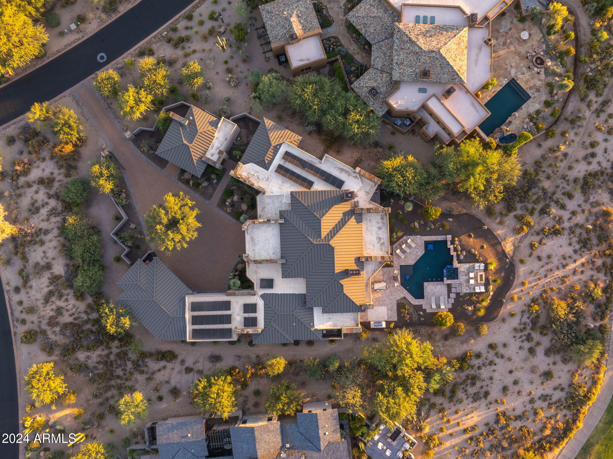 MIRABEL Club - Residential