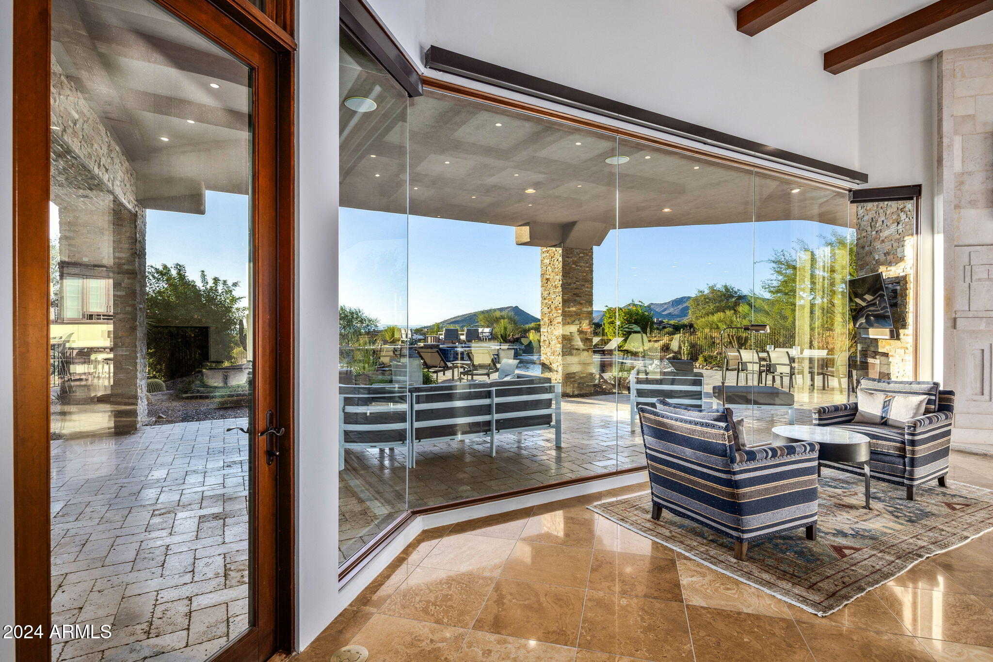 MIRABEL Club - Residential