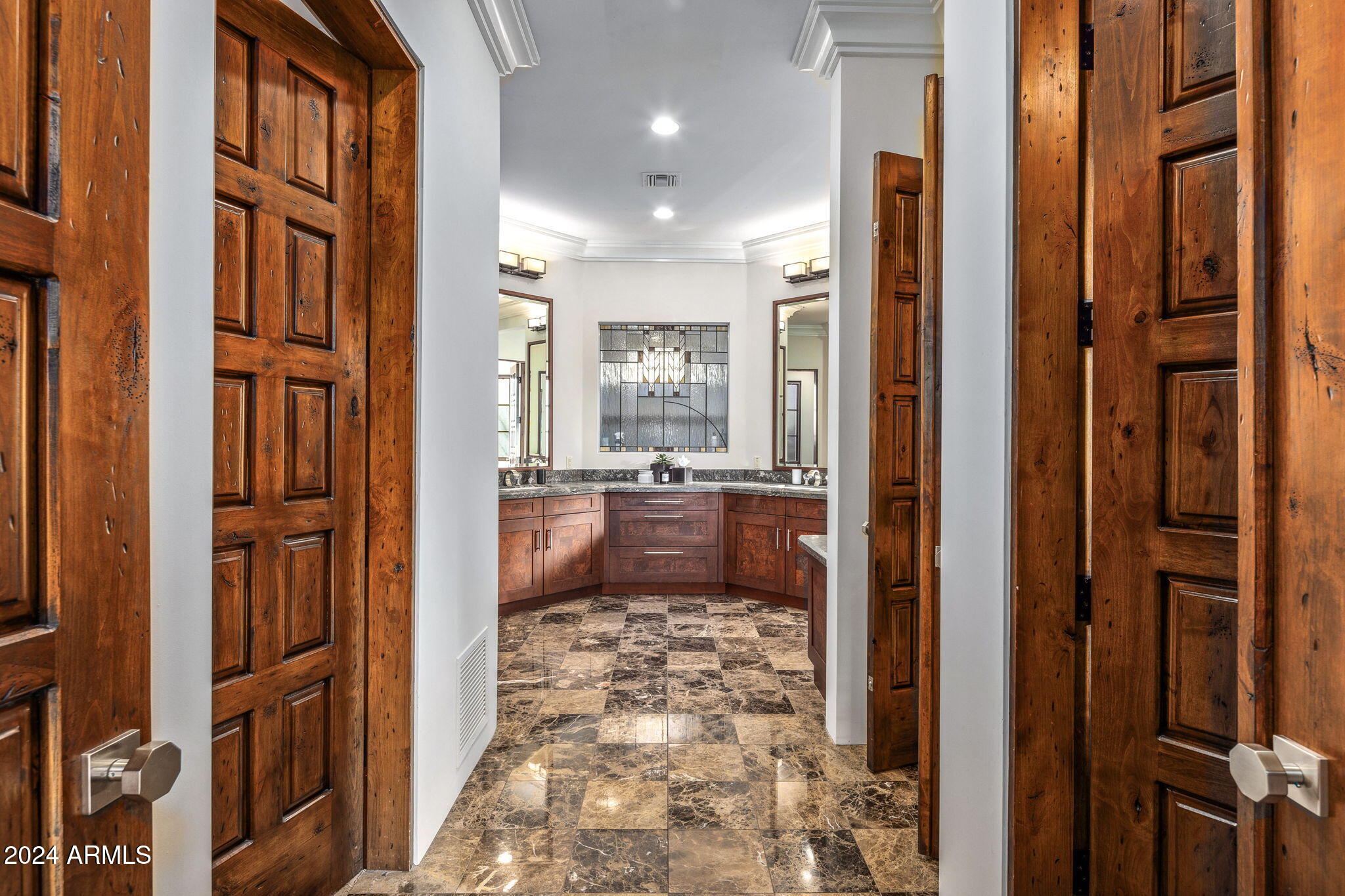 MIRABEL Club - Residential