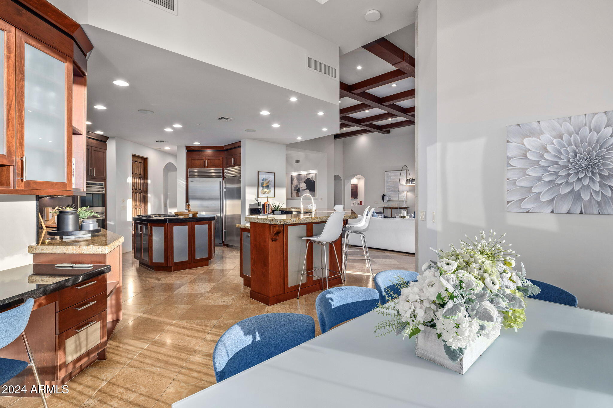MIRABEL Club - Residential