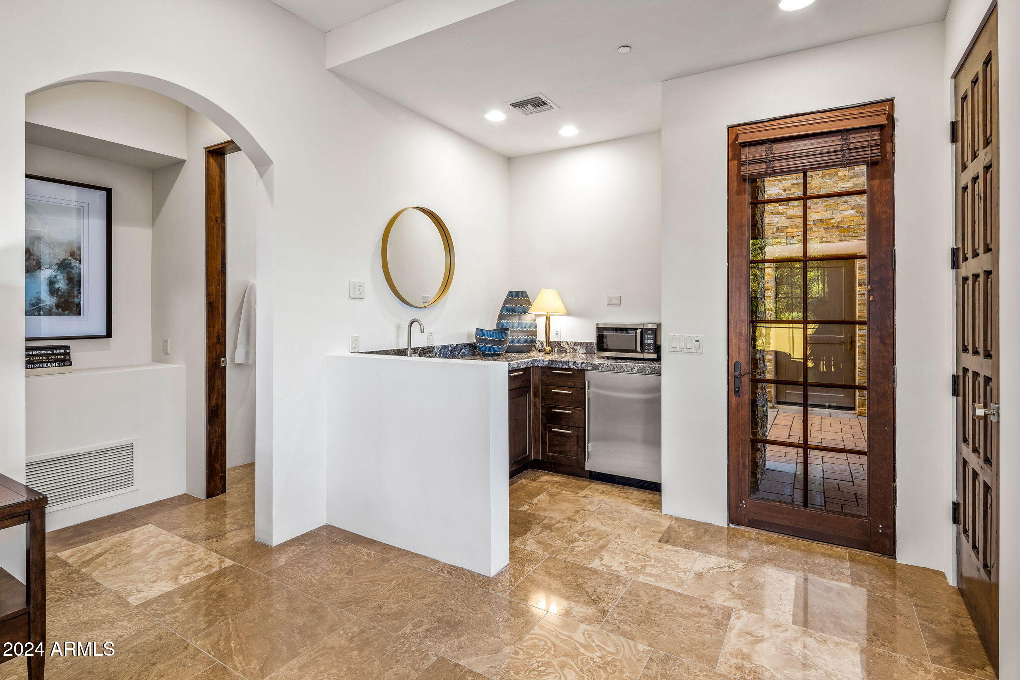 MIRABEL Club - Residential