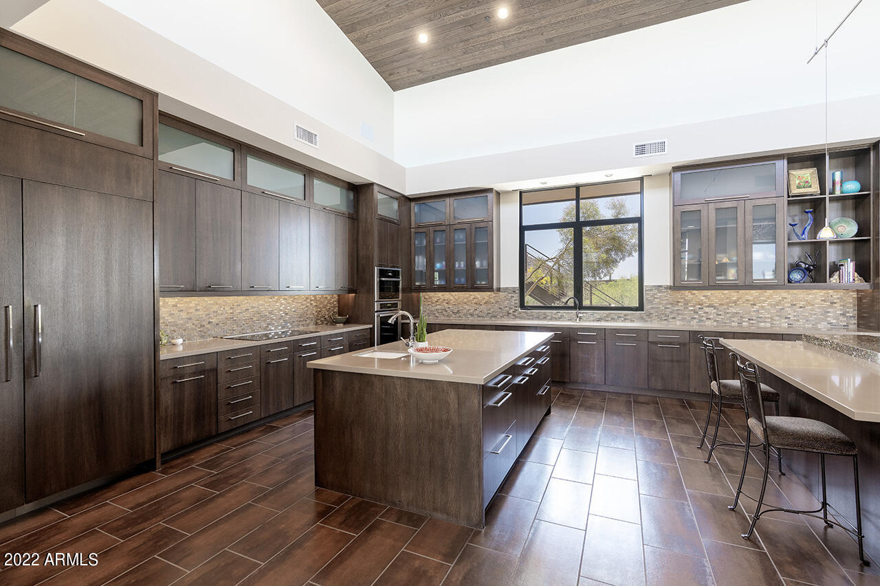 PINNACLE PEAK VISTAS - Residential