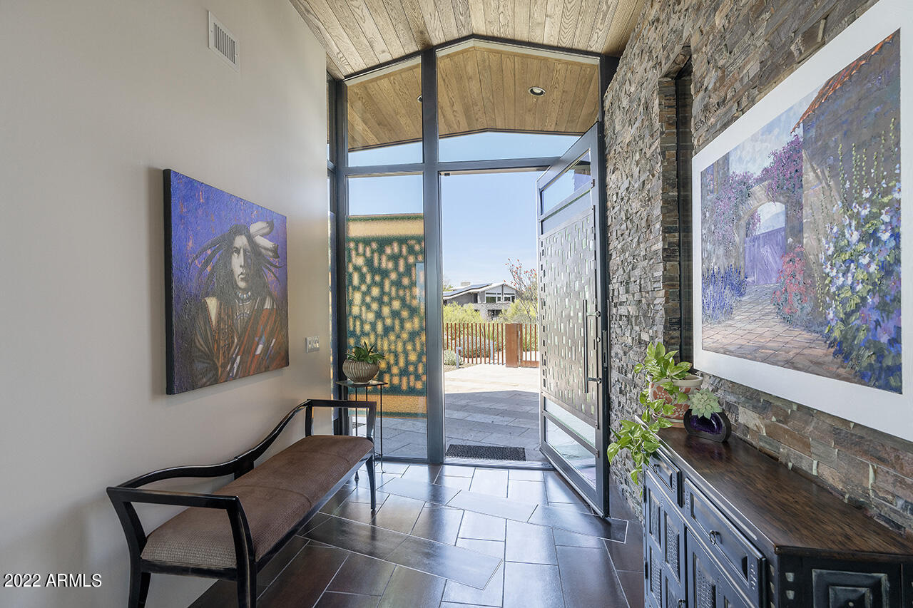 PINNACLE PEAK VISTAS - Residential