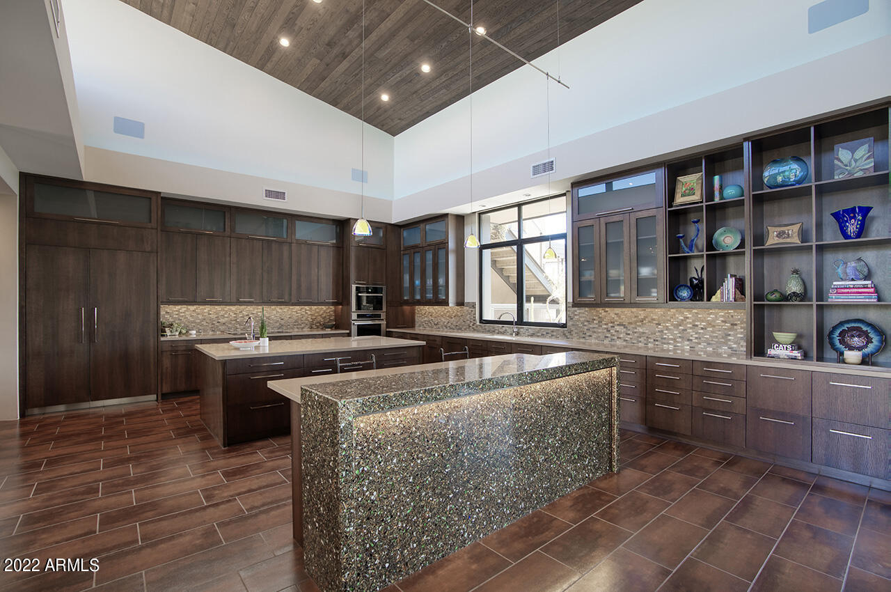 PINNACLE PEAK VISTAS - Residential