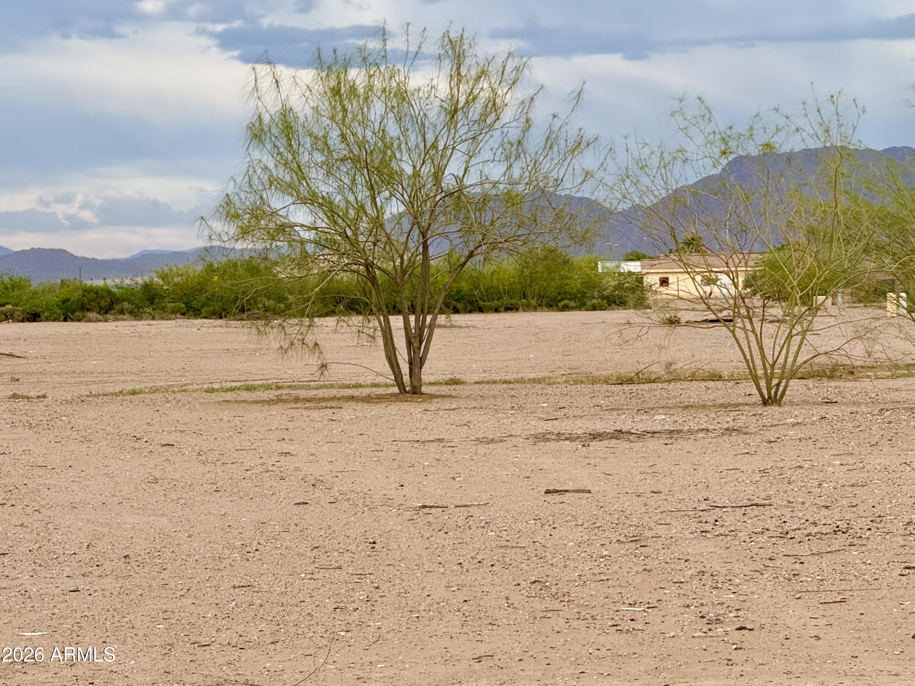 Eloy North - Land