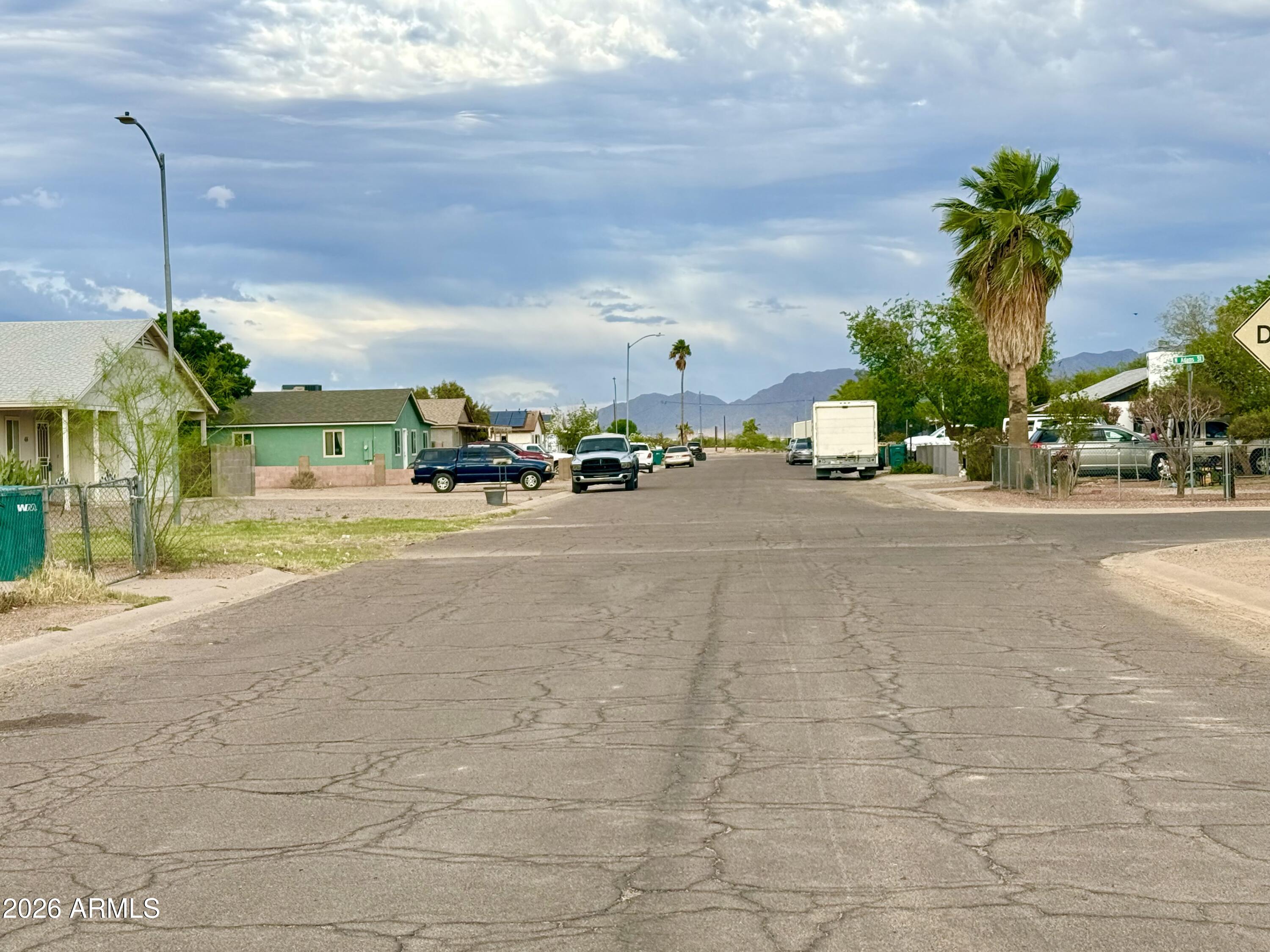 Eloy North - Land