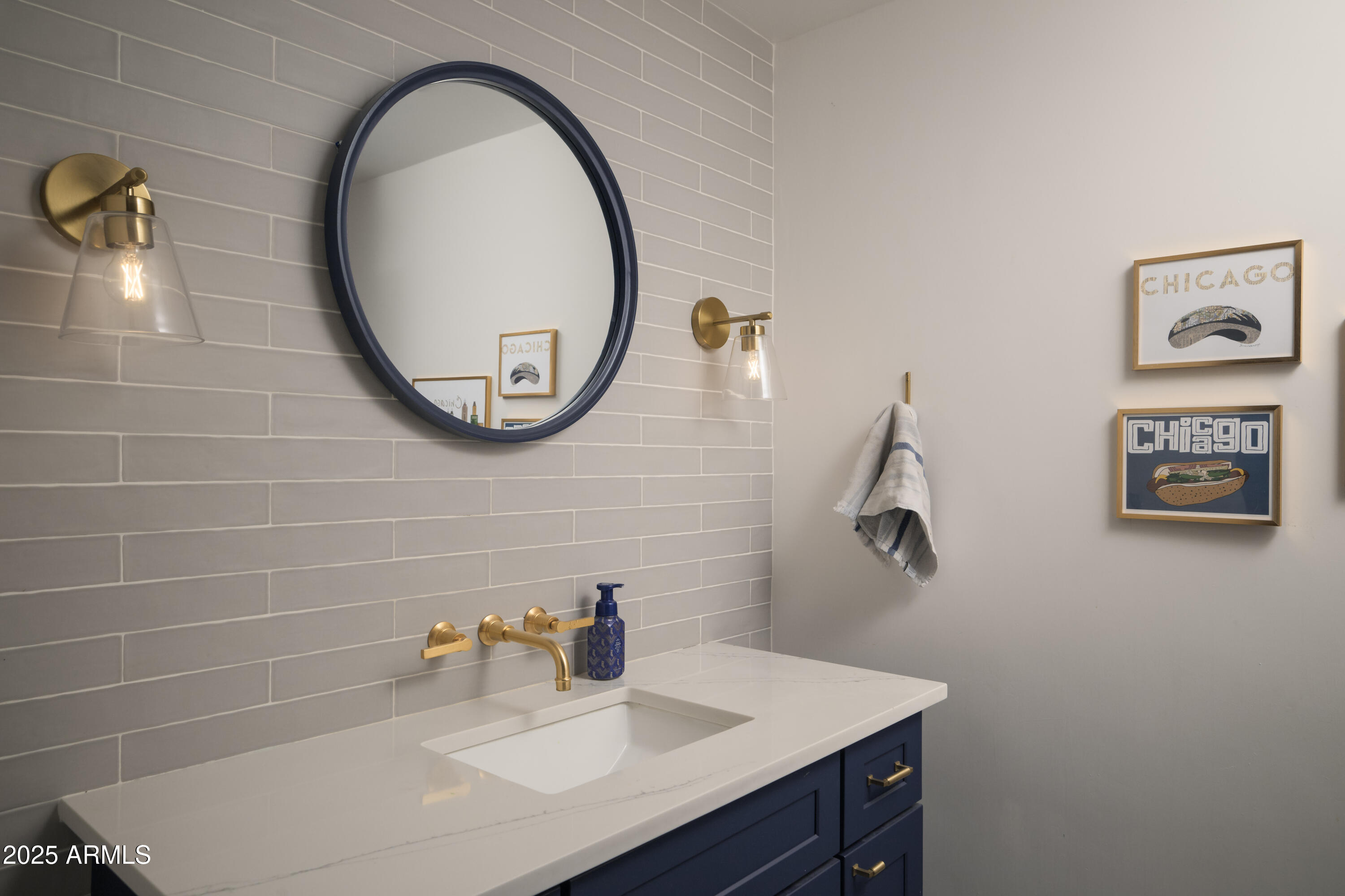 ROYAL PALM CIRCLE - Residential
