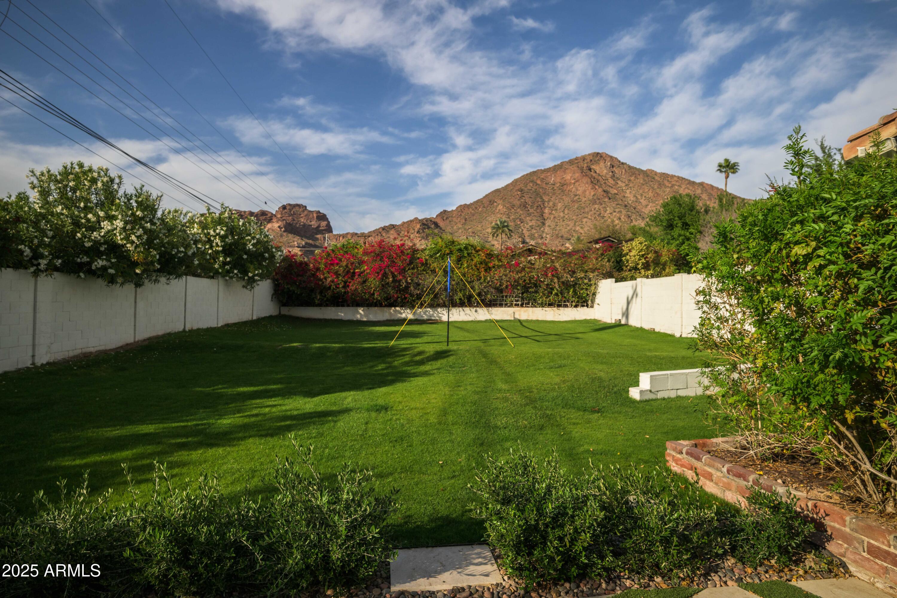 ROYAL PALM CIRCLE - Residential