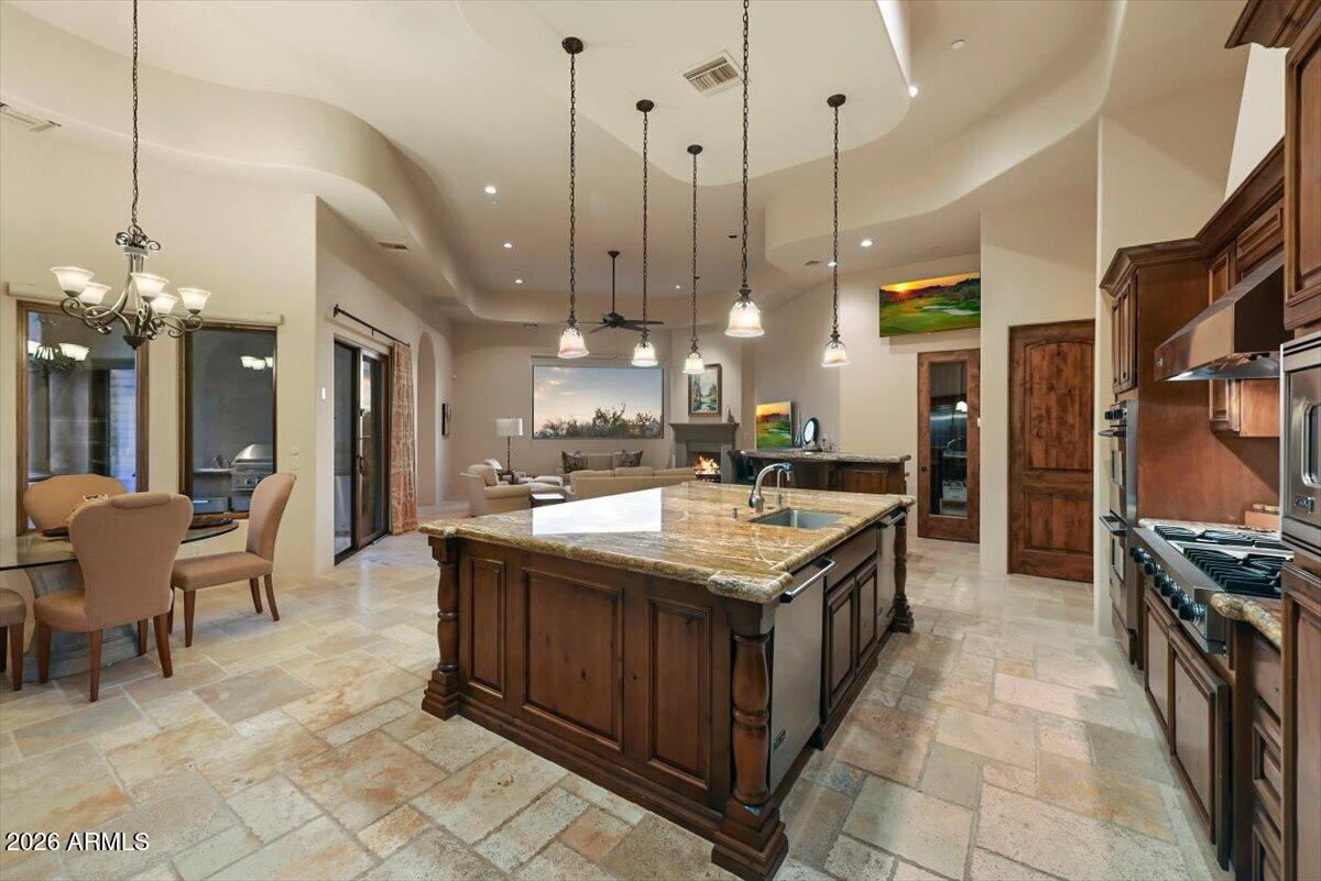 DESERT MOUNTAIN - Residential