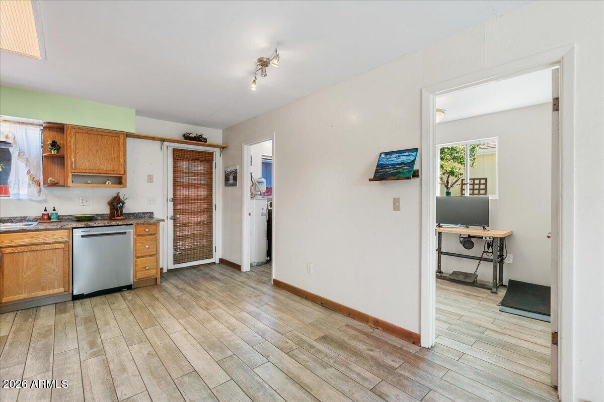 LINCOLN PARK - Residential