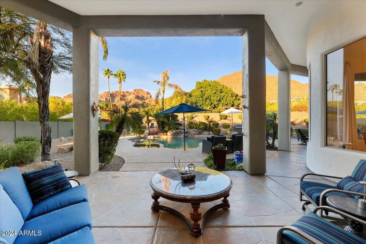 ROYAL PALM ESTATES - Residential