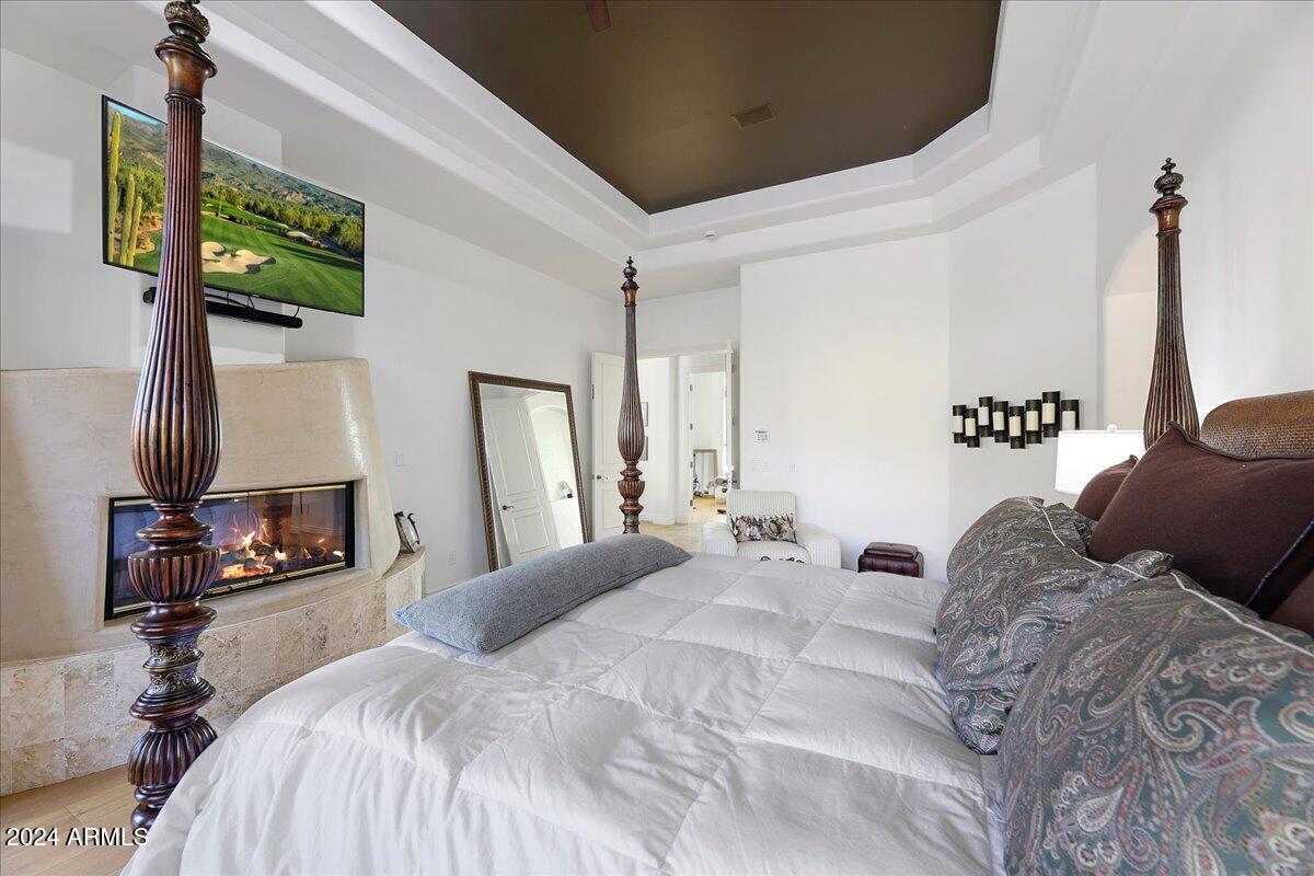 ROYAL PALM ESTATES - Residential
