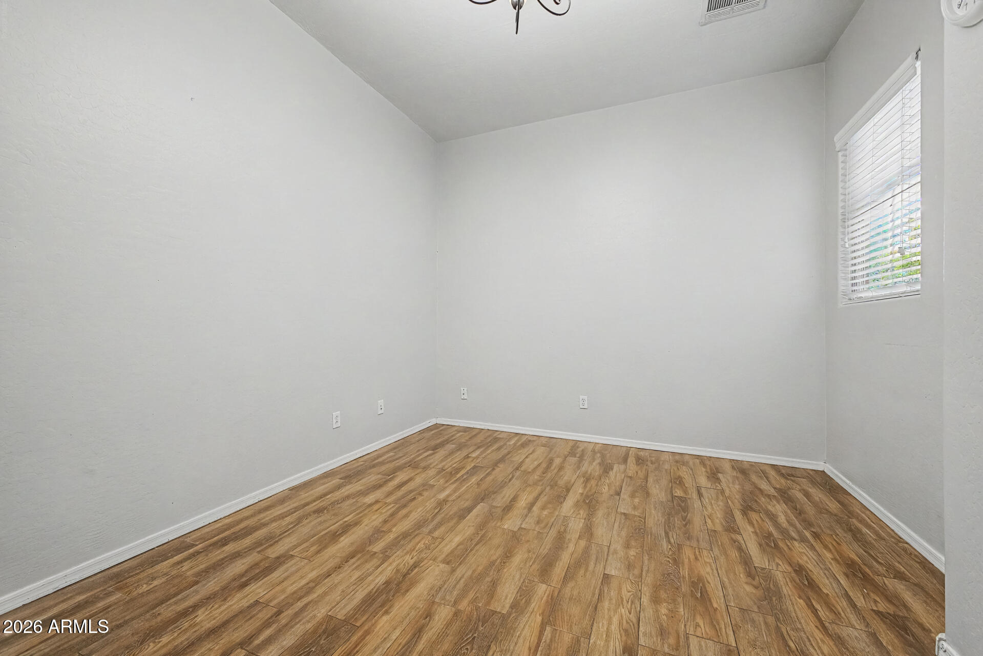 ABRALEE MEADOW - Residential