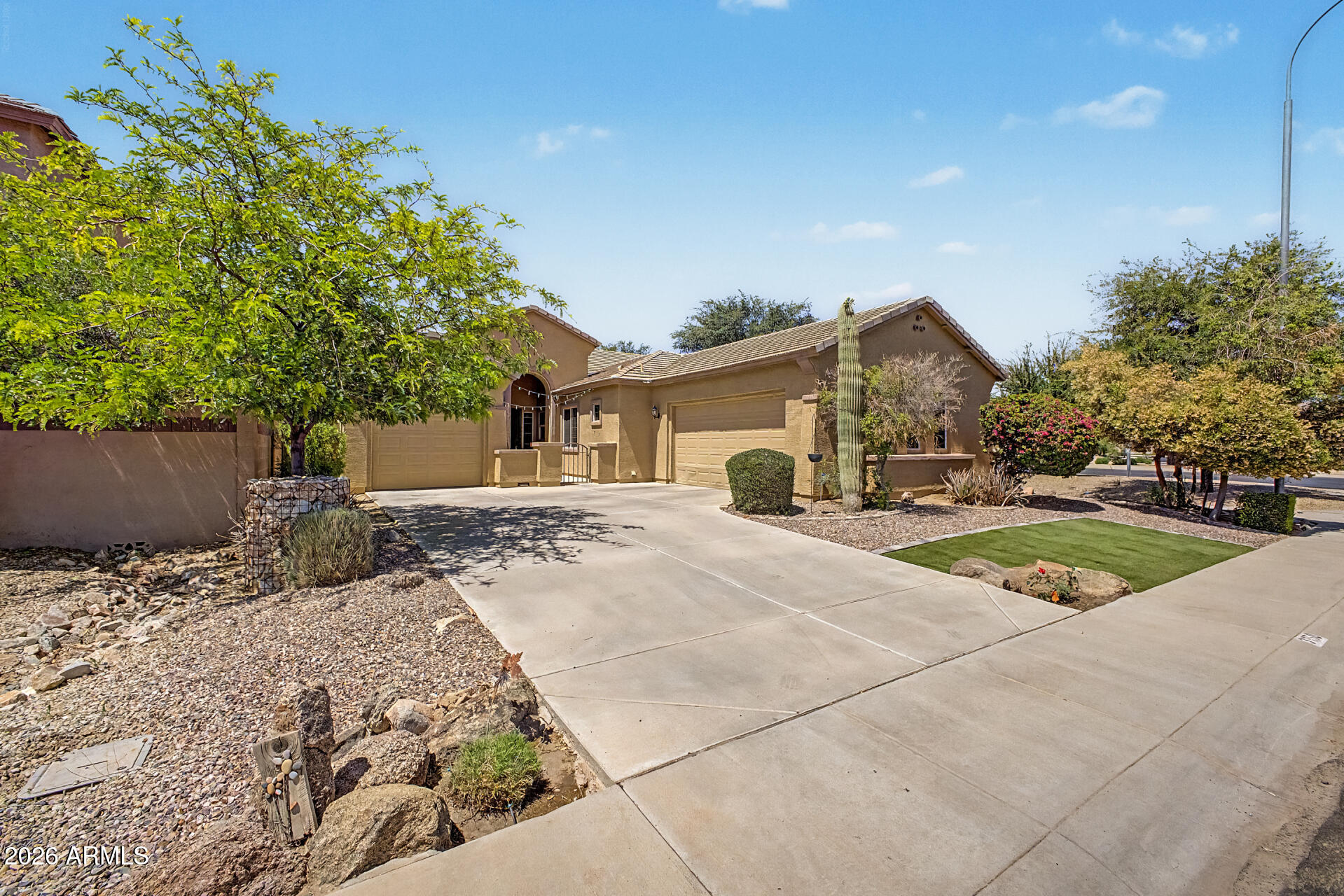 ABRALEE MEADOW - Residential