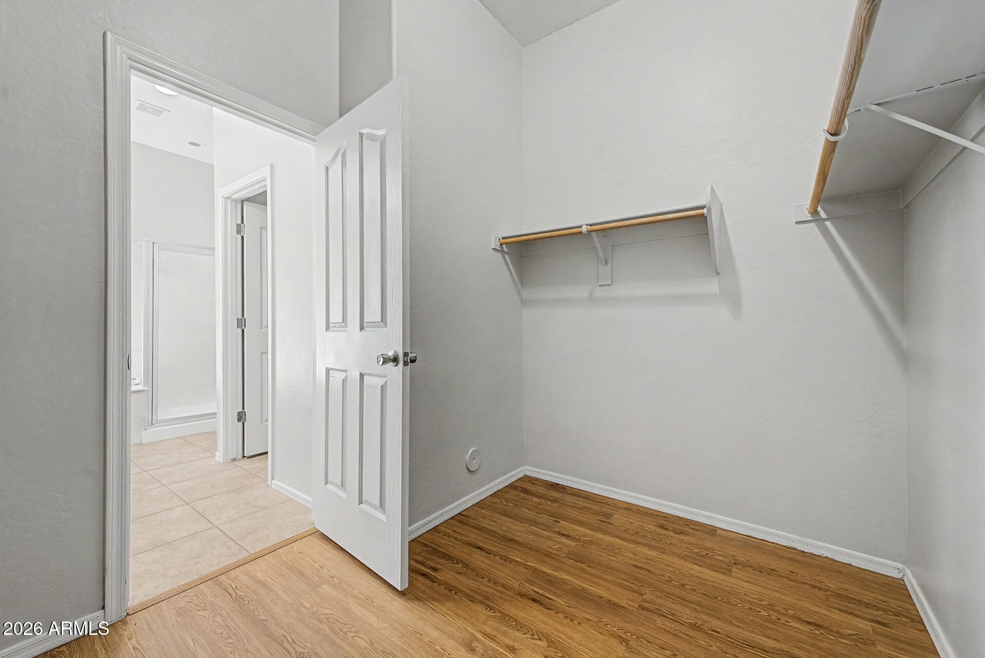ABRALEE MEADOW - Residential