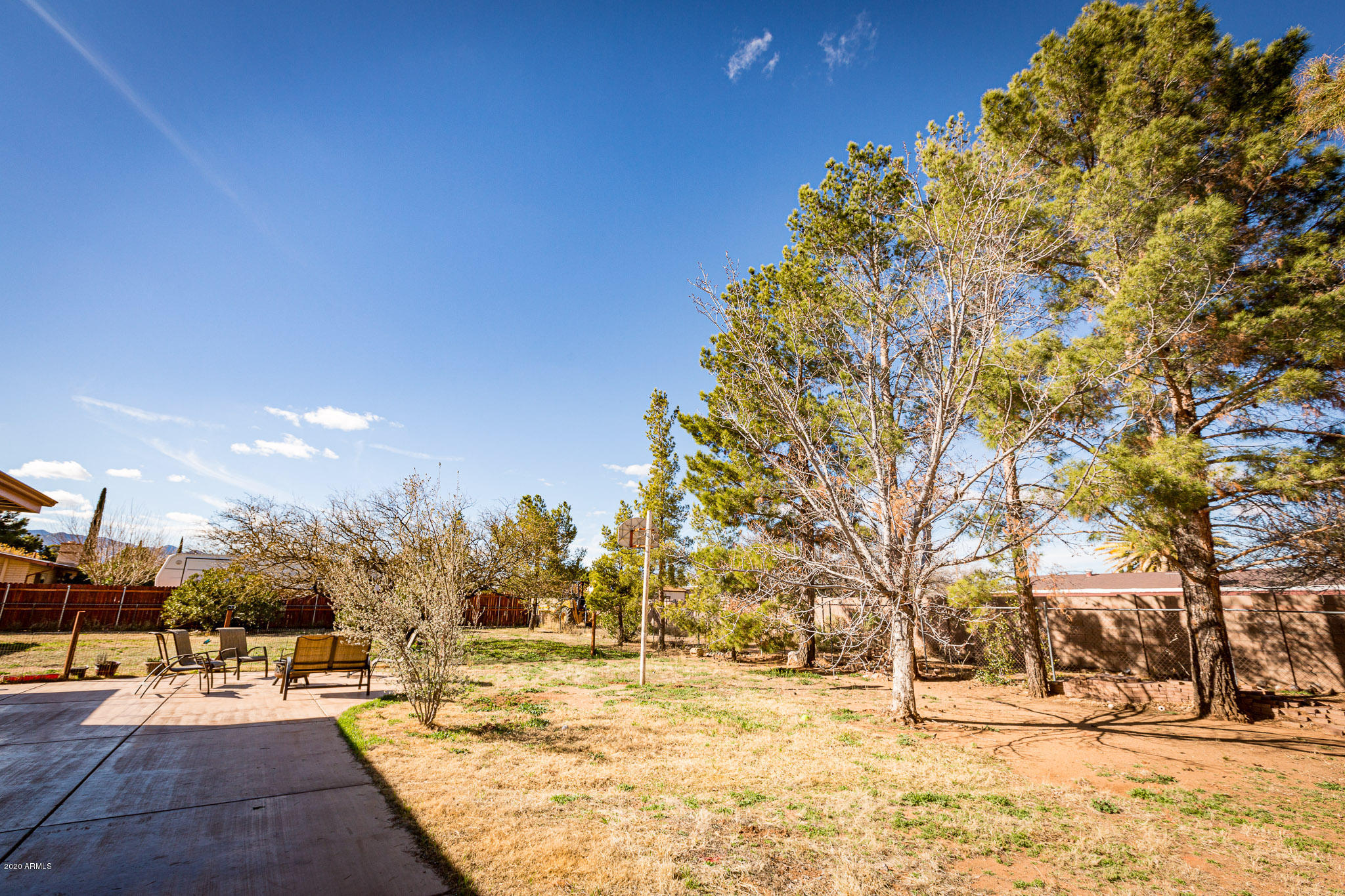 TOWN & COUNTRY ESTATES - Residential